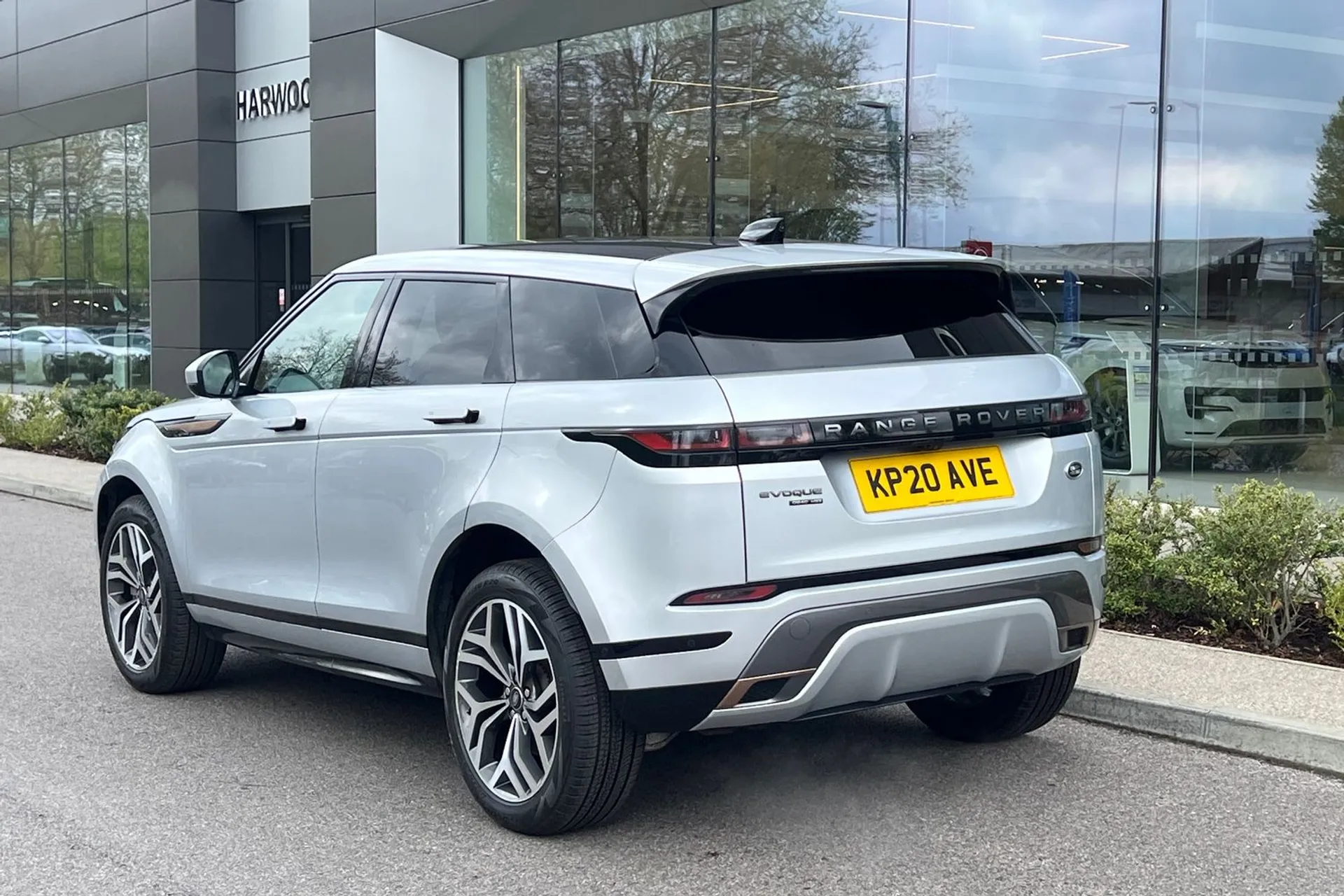 LAND ROVER RANGE ROVER EVOQUE thumbnail image number 15