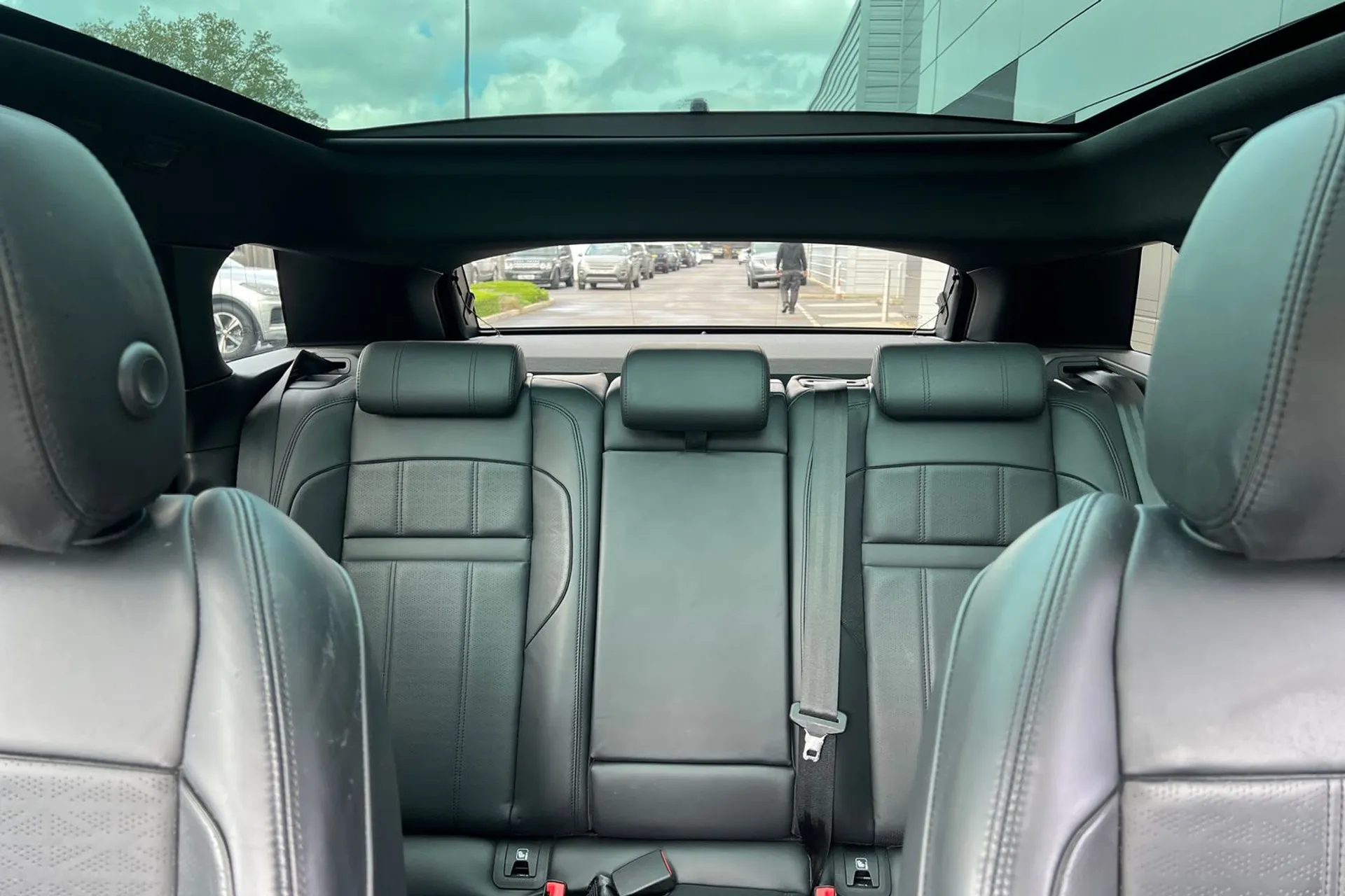 LAND ROVER RANGE ROVER EVOQUE thumbnail image number 38