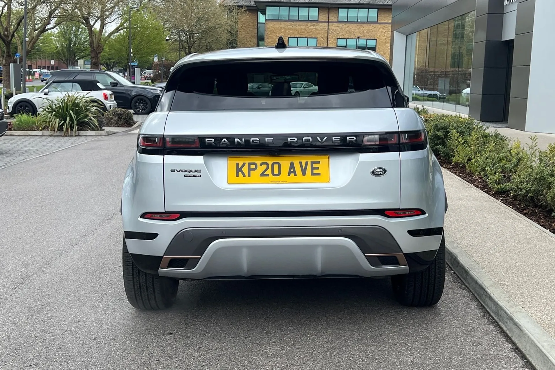 LAND ROVER RANGE ROVER EVOQUE thumbnail image number 13