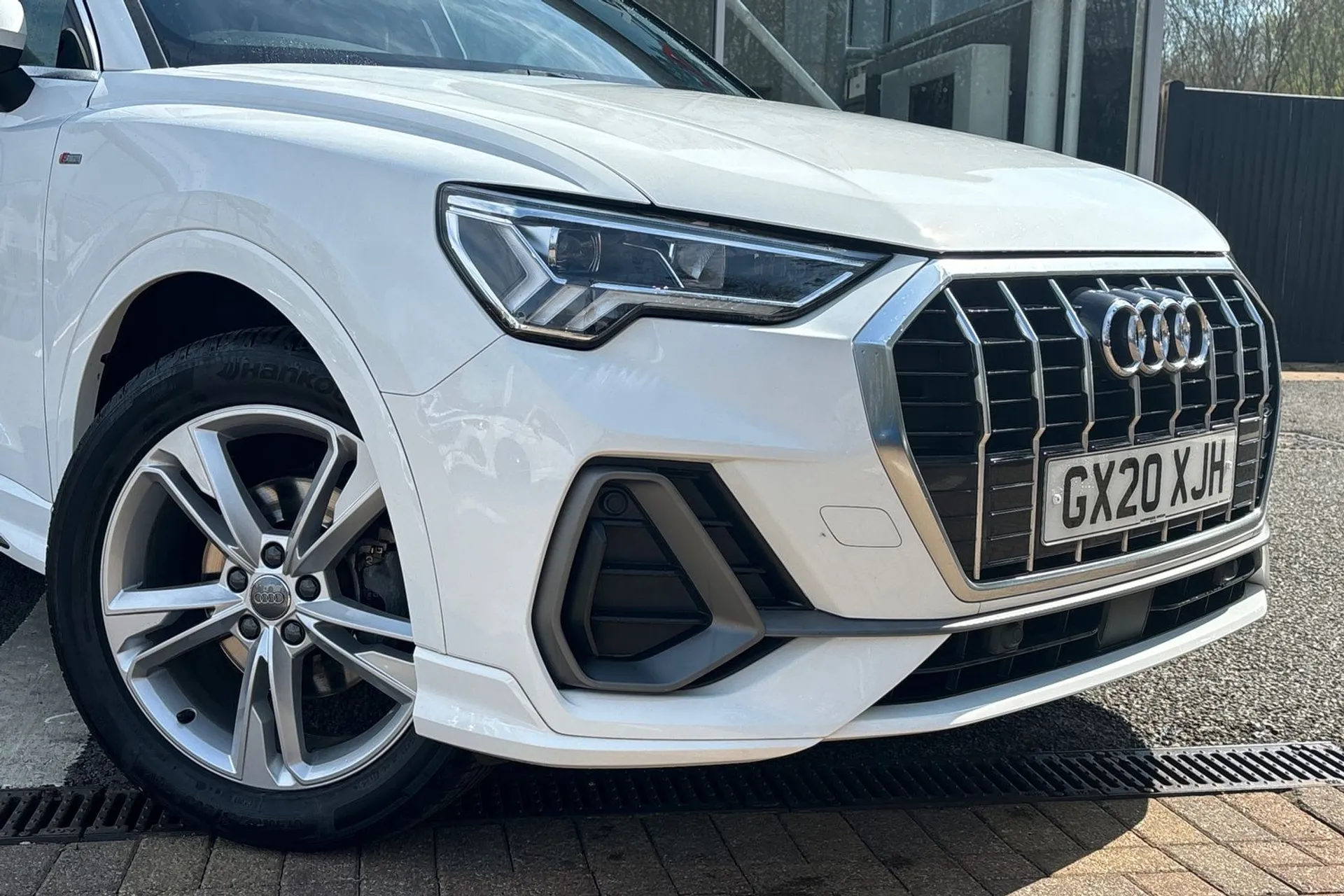 Audi Q3 thumbnail image number 5
