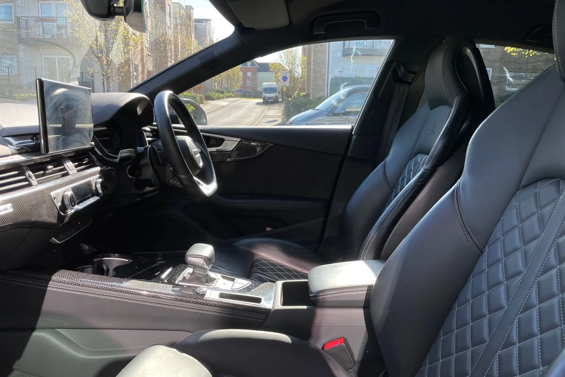 Audi A5 thumbnail image number 27
