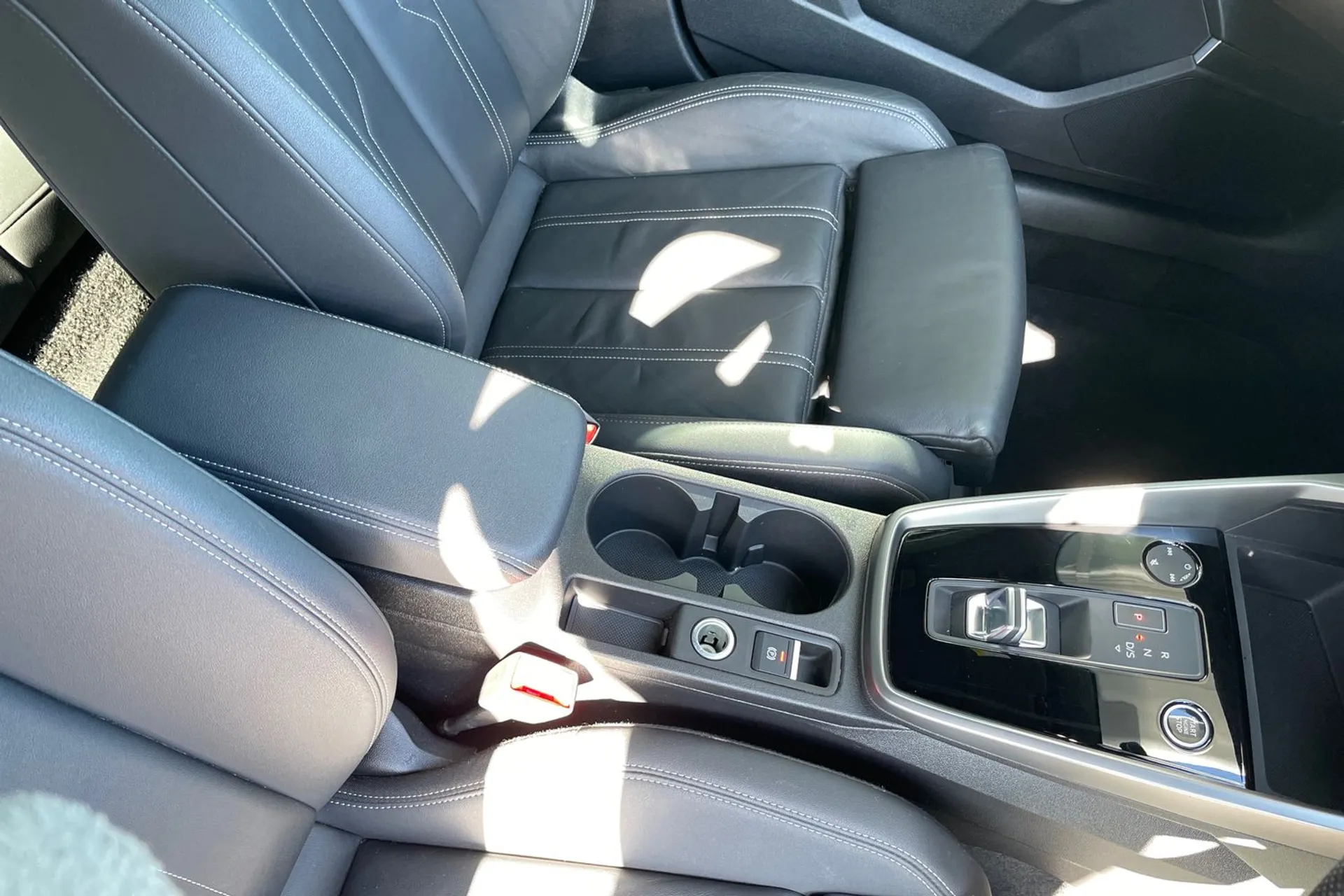 Audi A3 thumbnail image number 42
