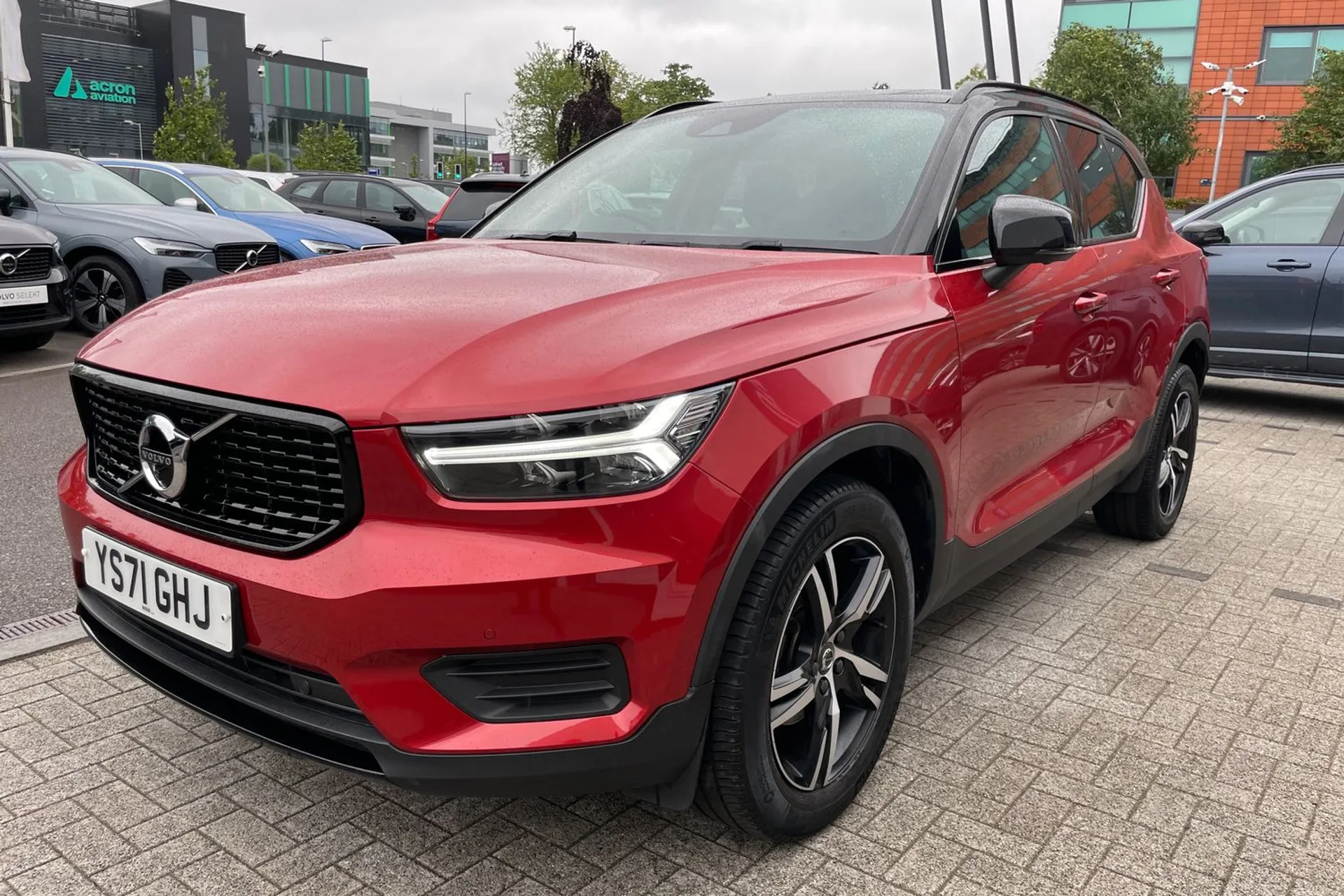 Volvo XC40 thumbnail image number 11