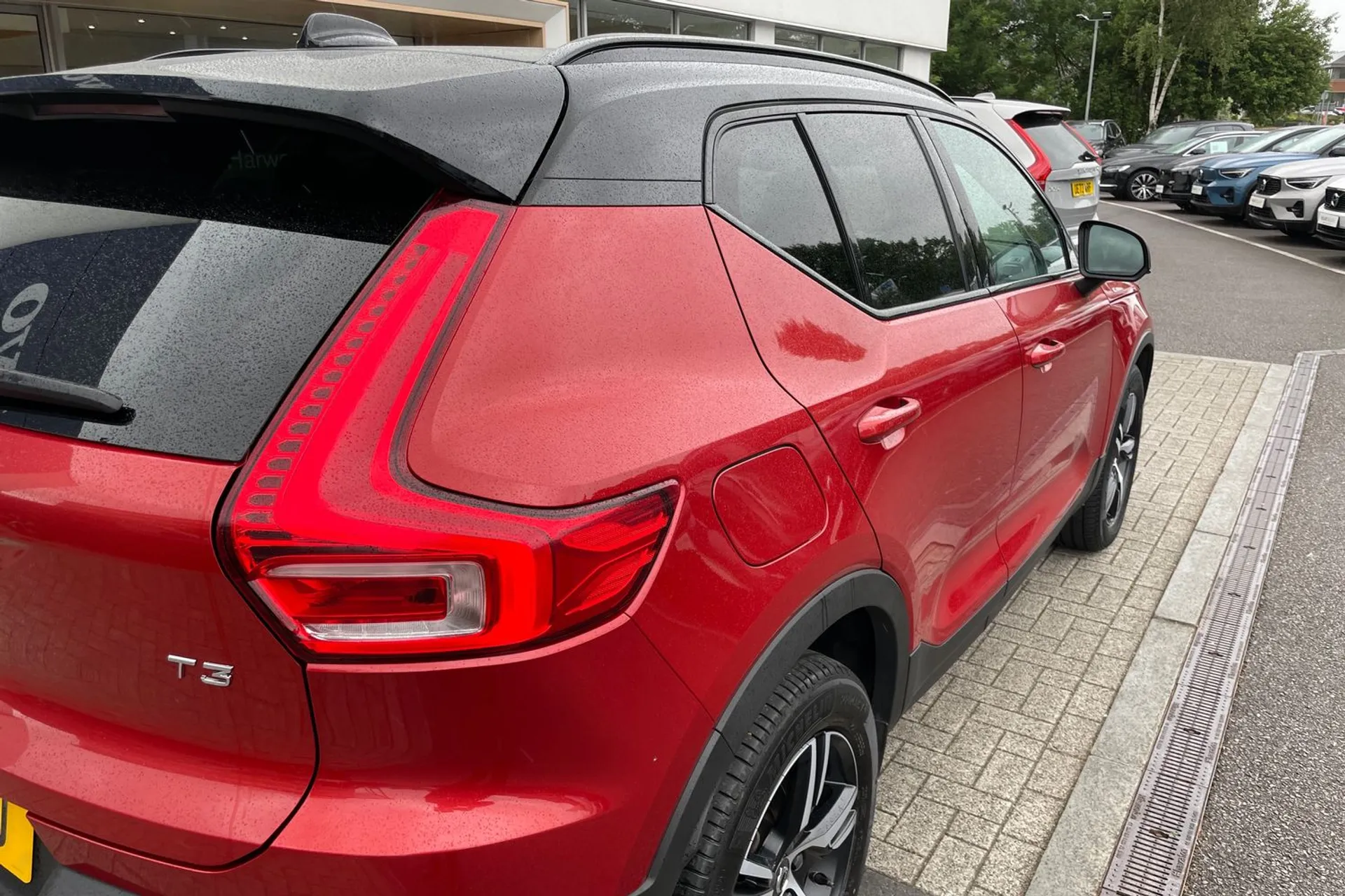 Volvo XC40 thumbnail image number 14