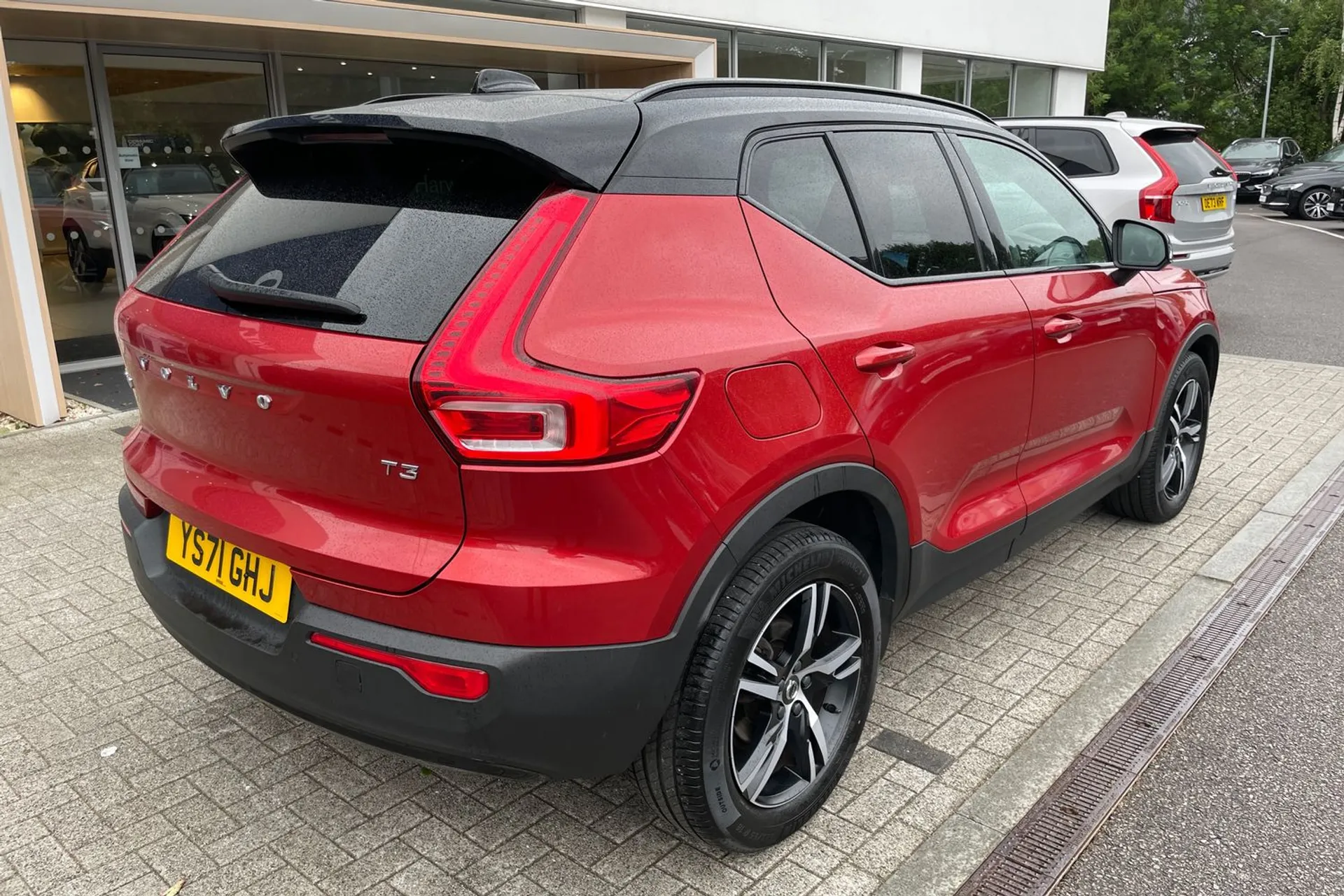 Volvo XC40 thumbnail image number 7