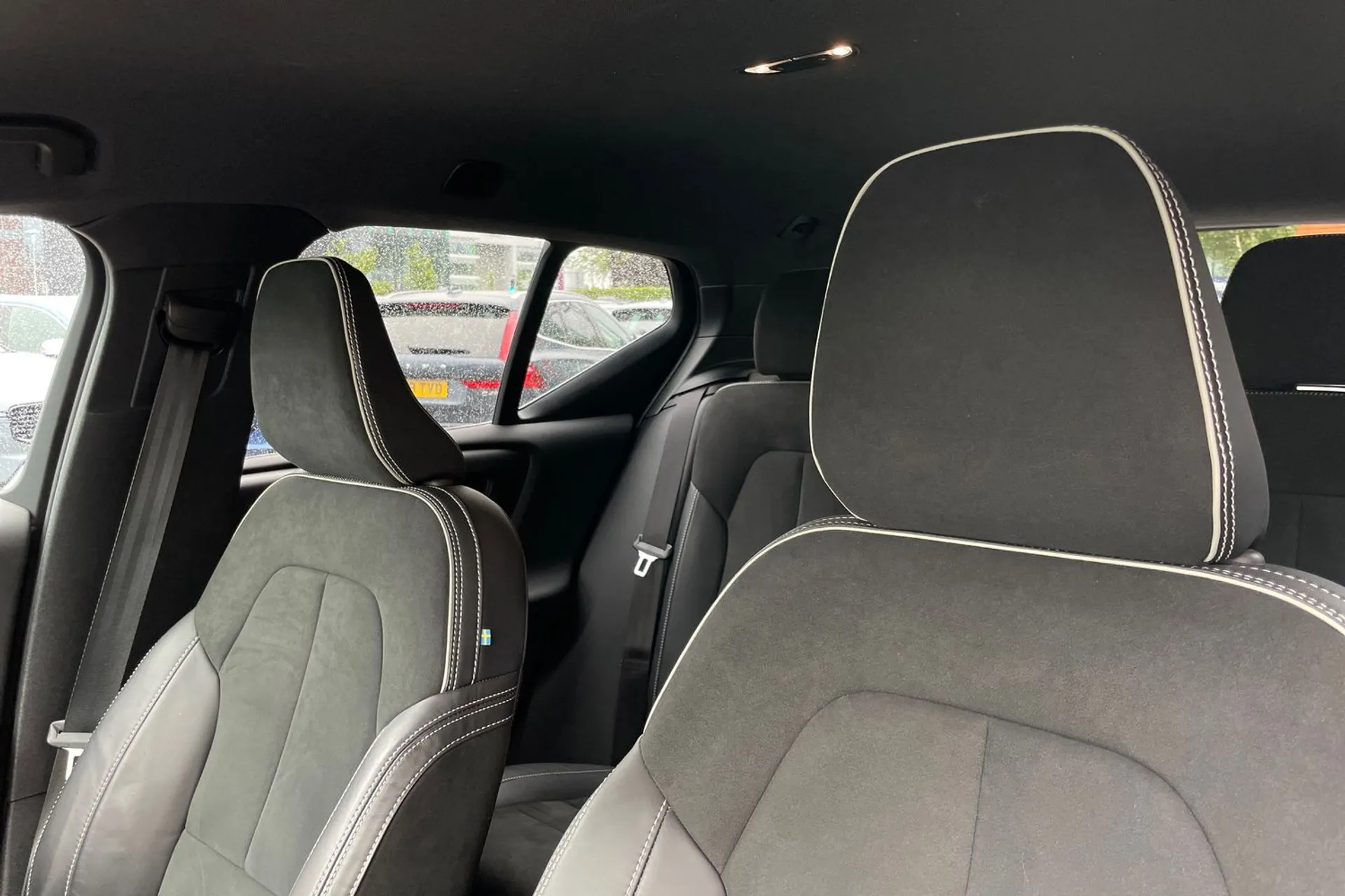 Volvo XC40 thumbnail image number 28