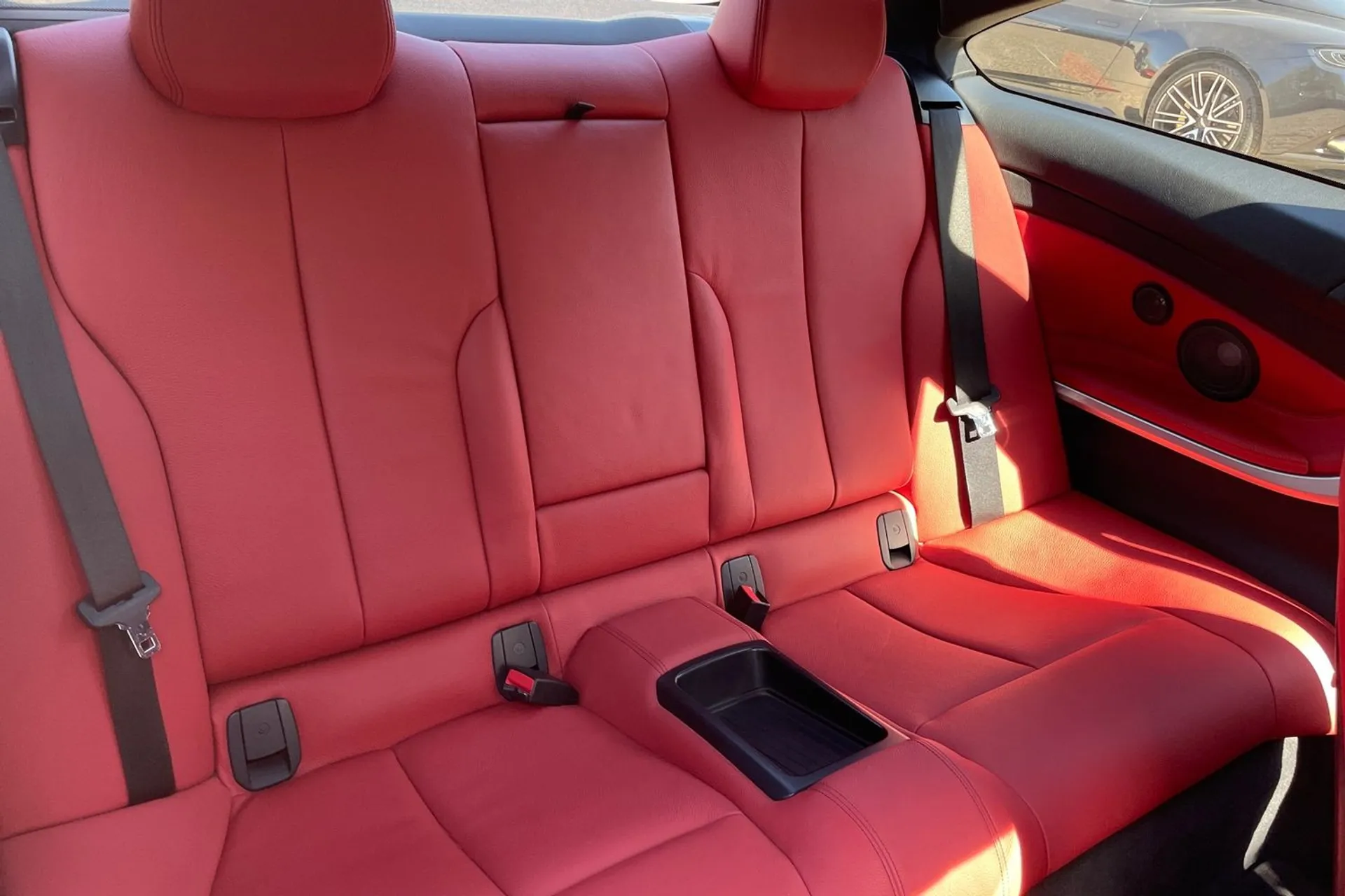 BMW 4 SERIES thumbnail image number 23