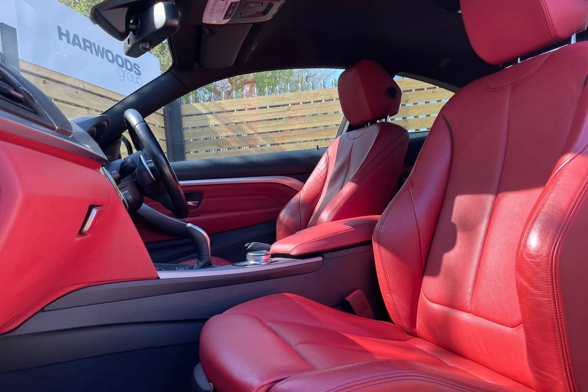 BMW 4 SERIES thumbnail image number 29