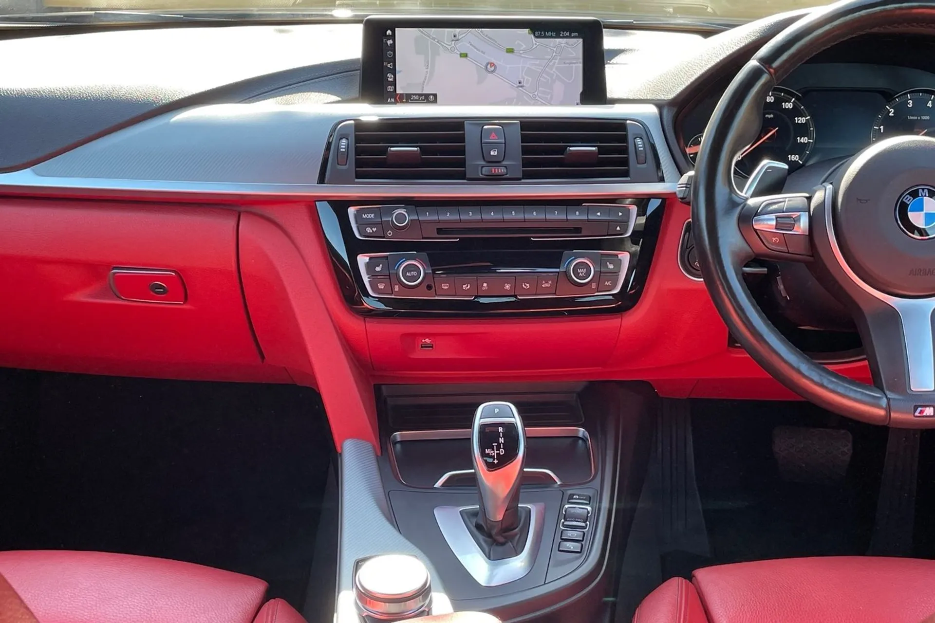 BMW 4 SERIES thumbnail image number 3