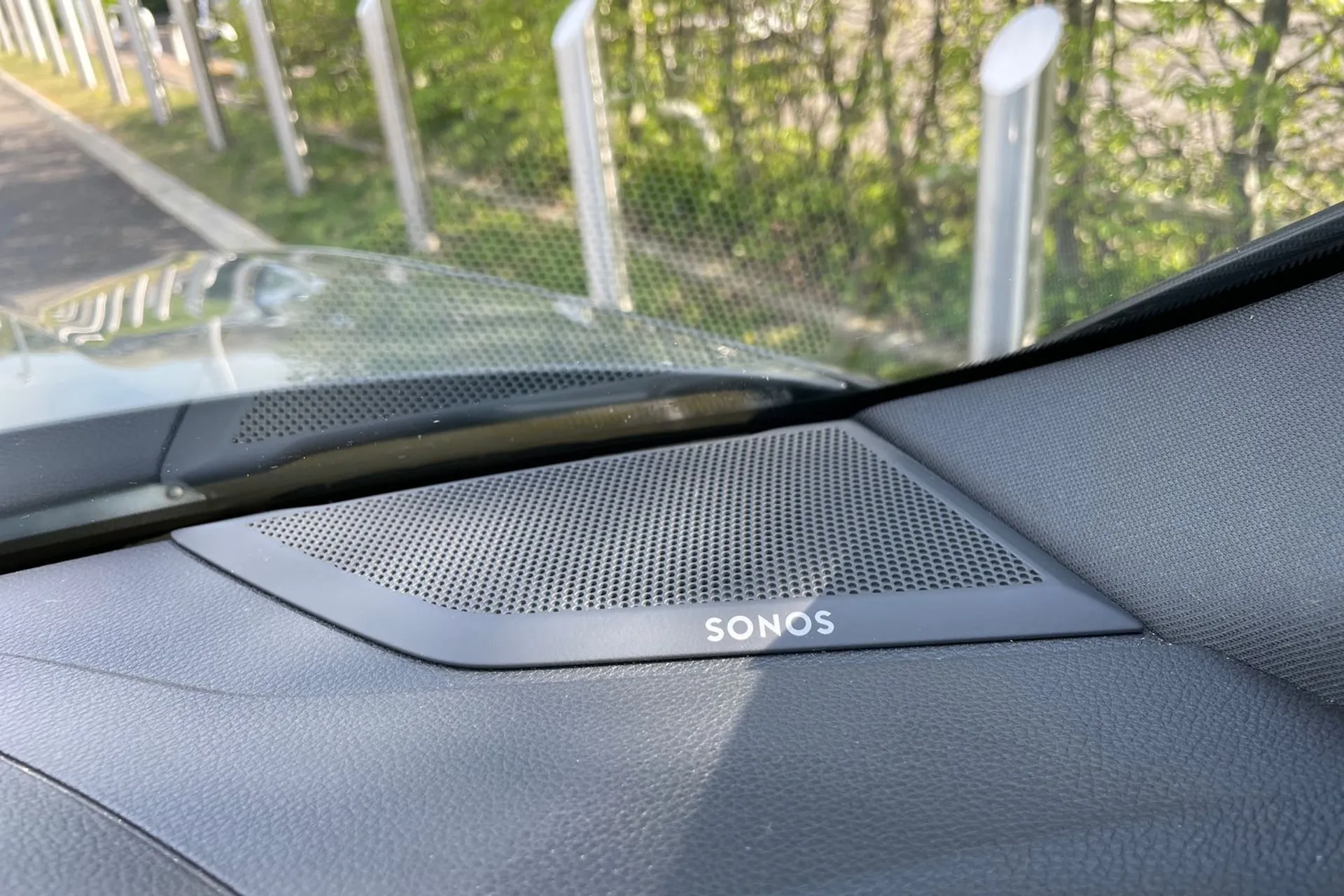 Audi Q3 thumbnail image number 34