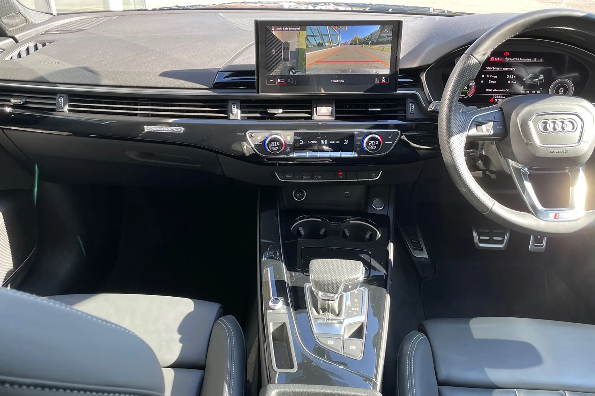 Audi A5 thumbnail image number 34