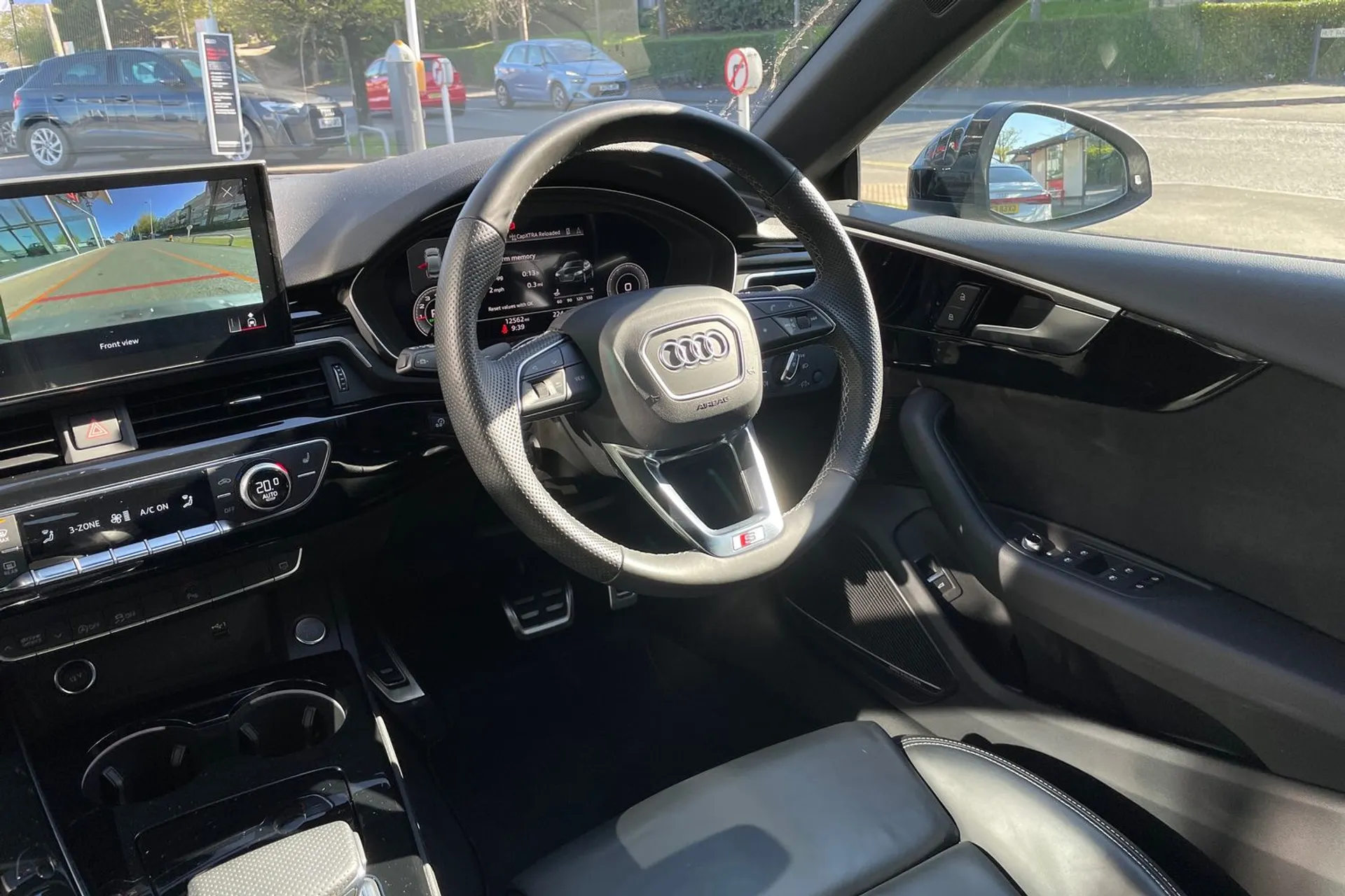 Audi A5 thumbnail image number 32