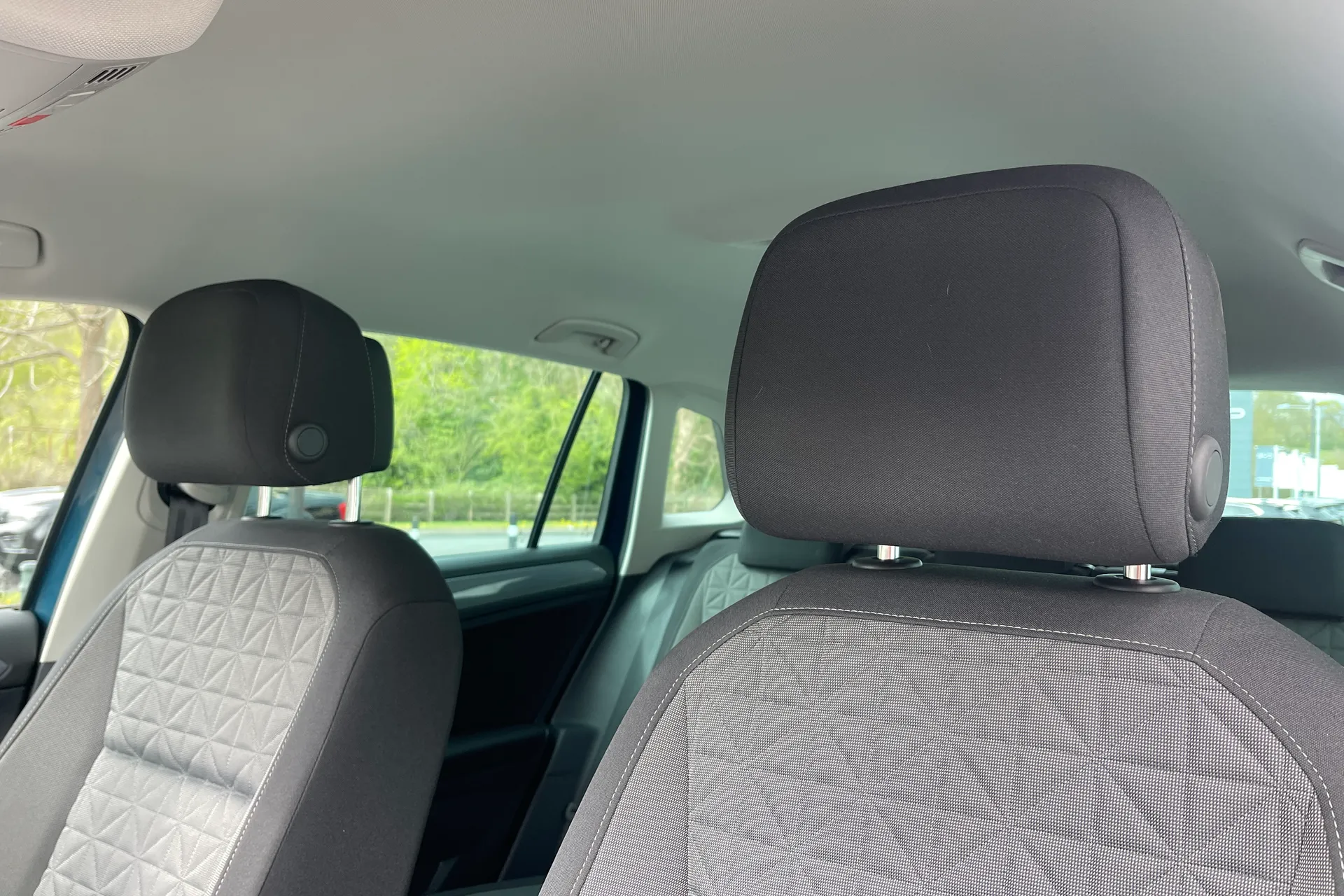 VOLKSWAGEN TIGUAN thumbnail image number 27