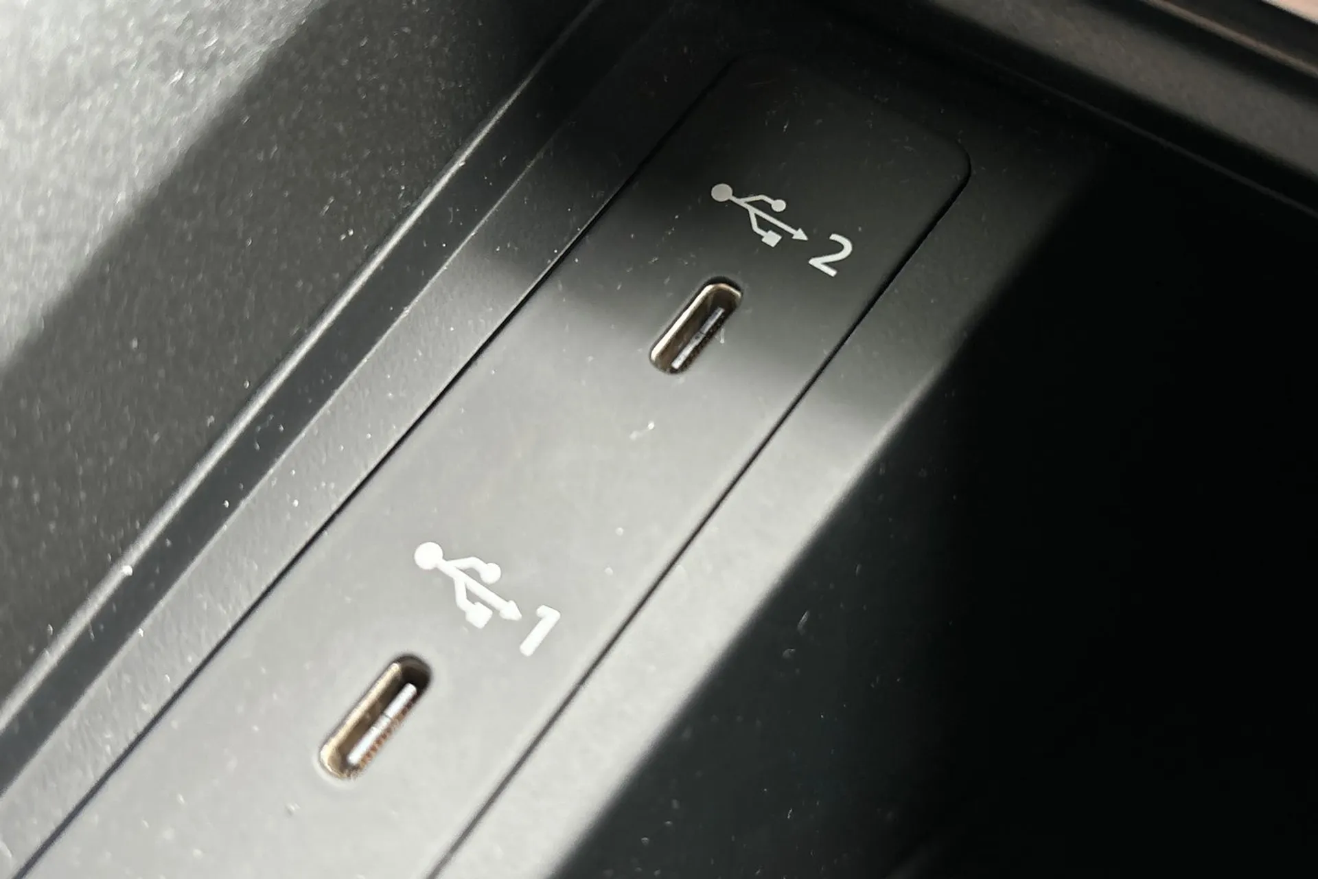 Audi Q3 thumbnail image number 43