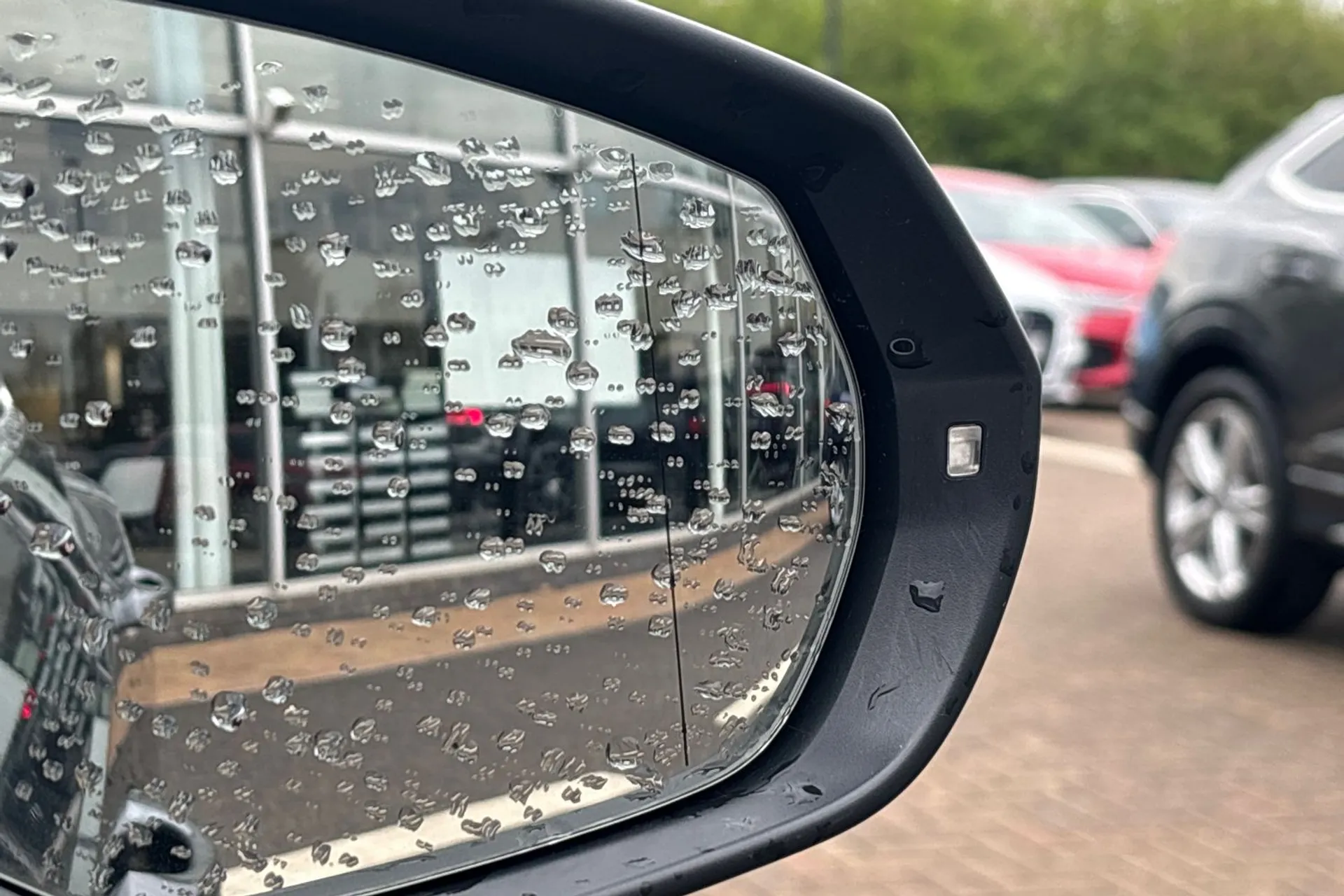 Audi Q3 thumbnail image number 48