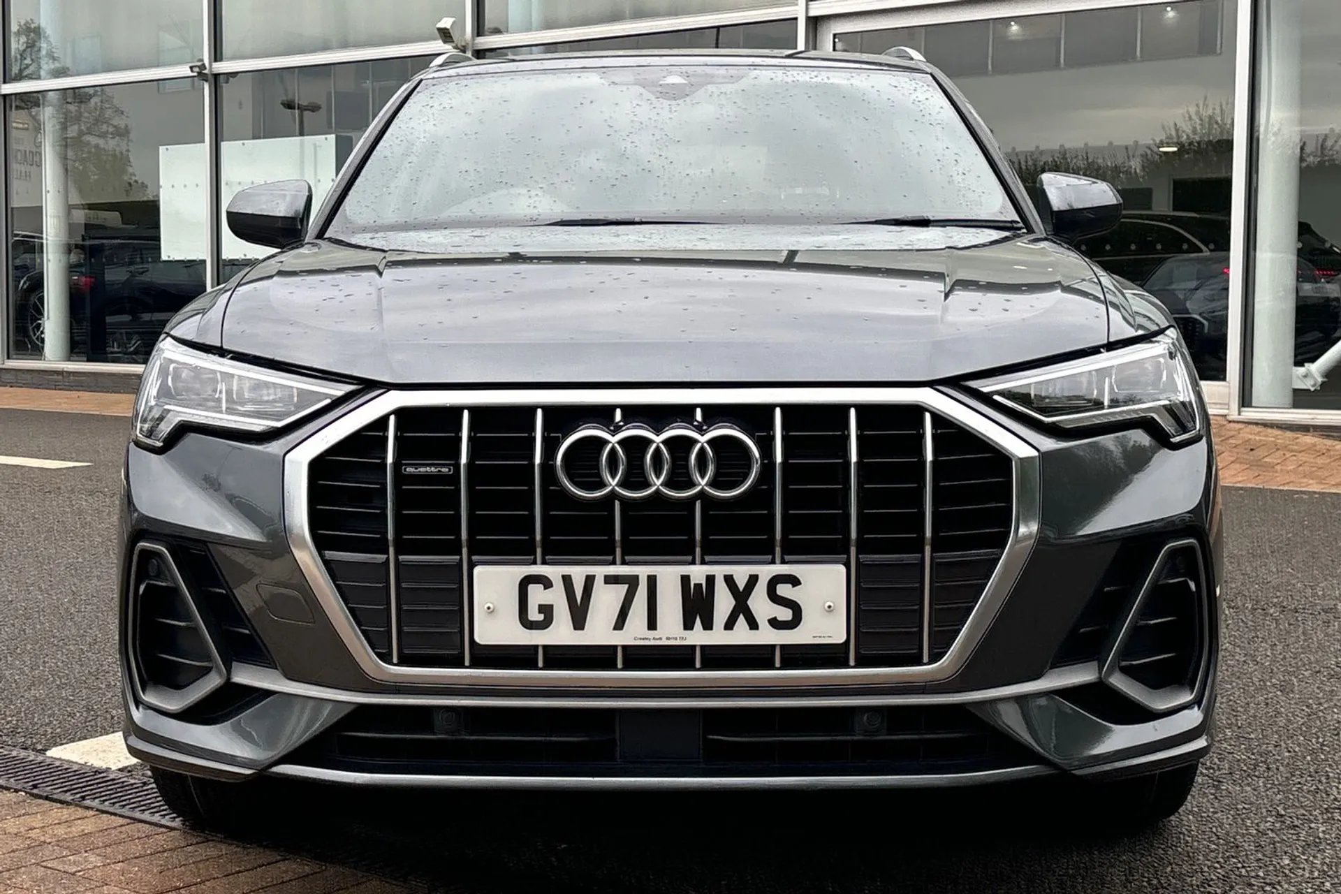 Audi Q3 thumbnail image number 11