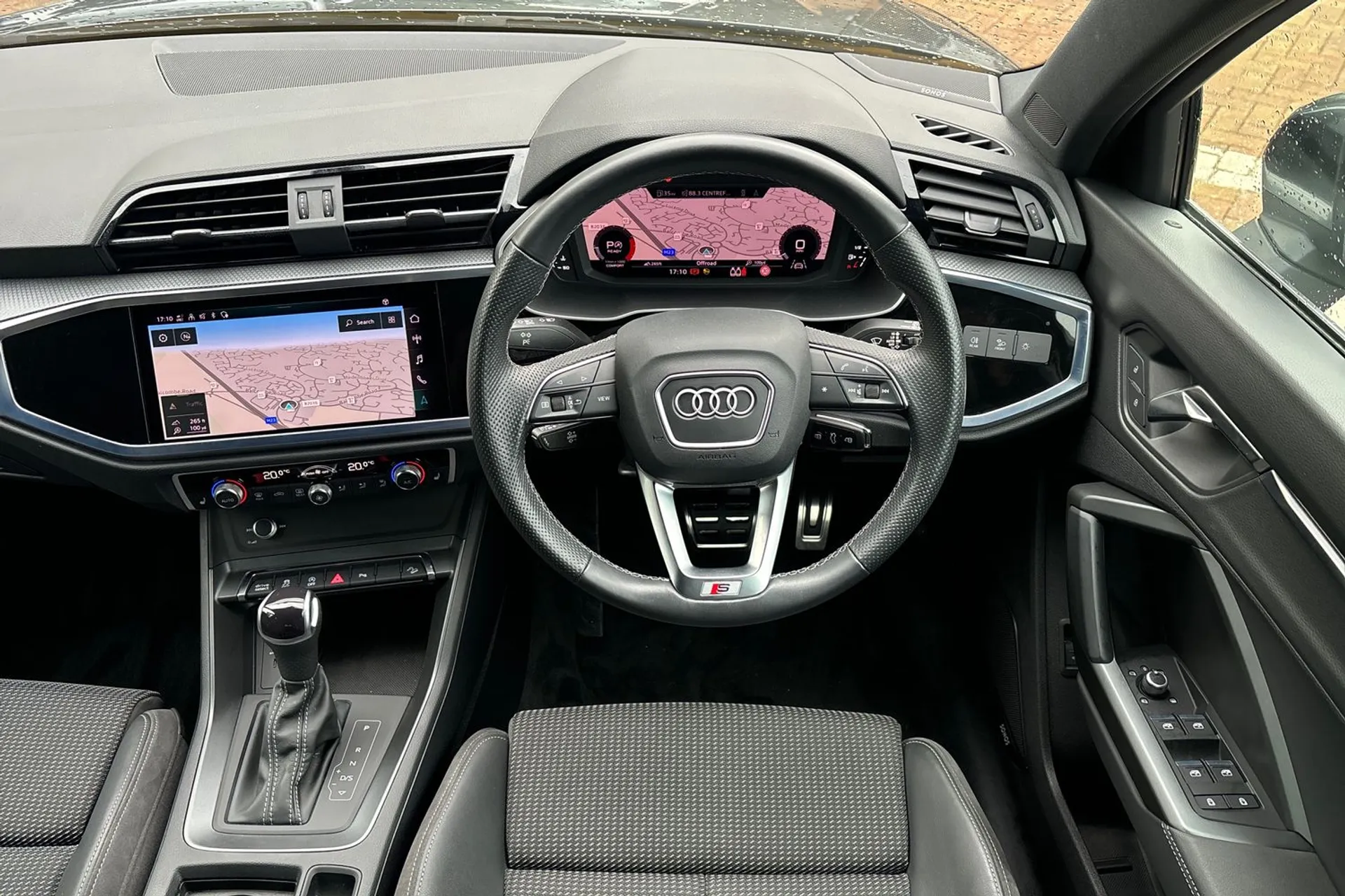 Audi Q3 thumbnail image number 34