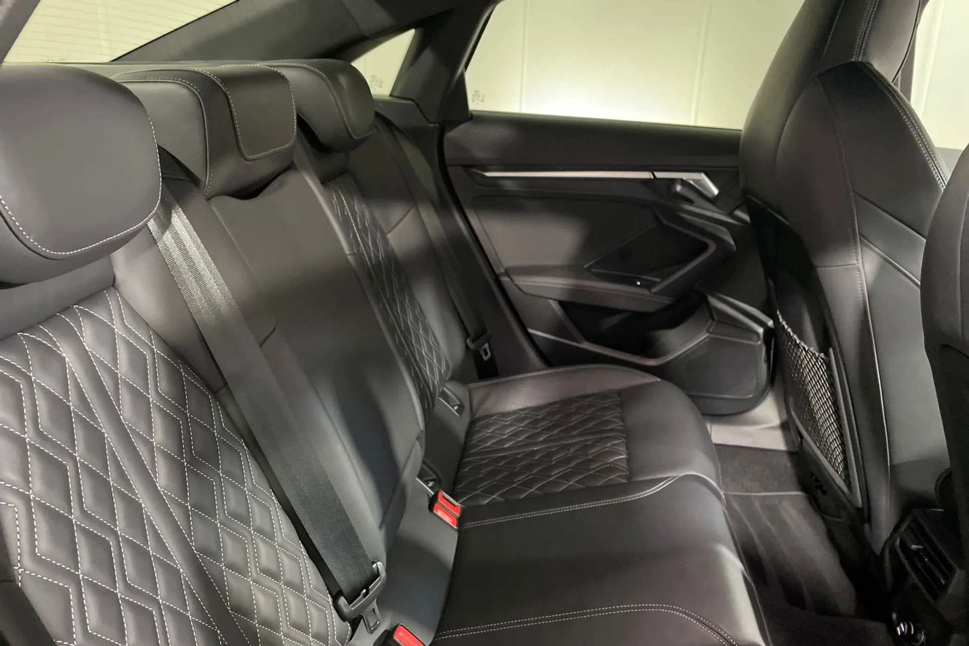 Audi A3 thumbnail image number 22