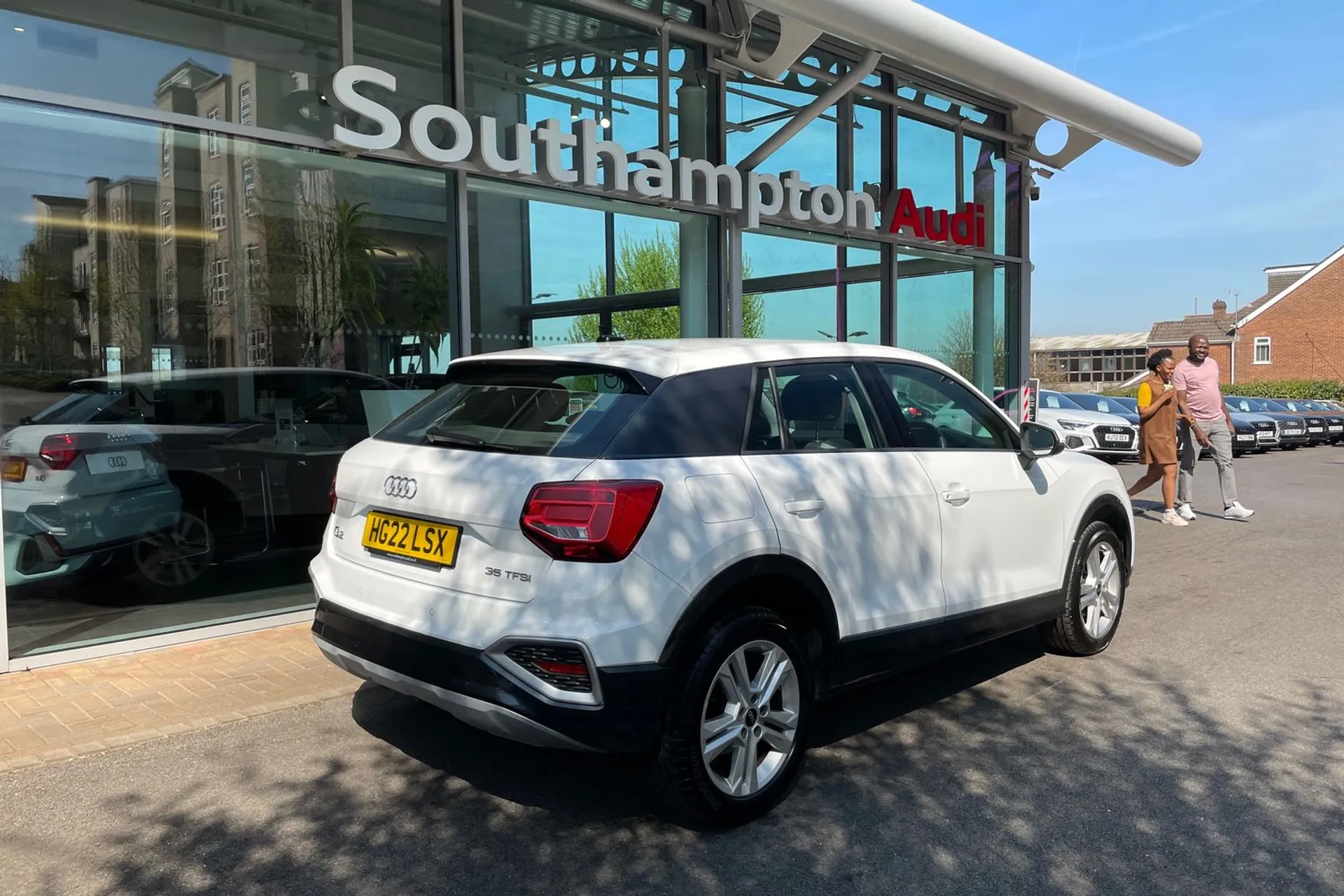 Audi Q2 thumbnail image number 5