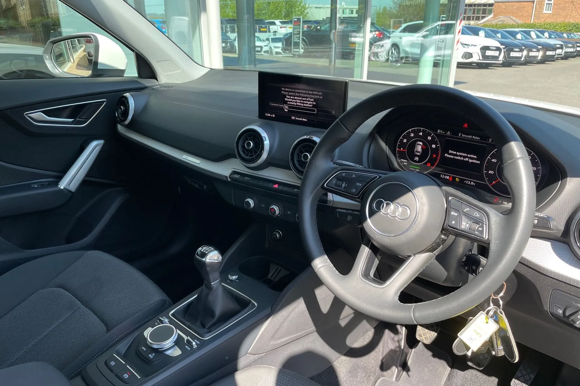 Audi Q2 thumbnail image number 25