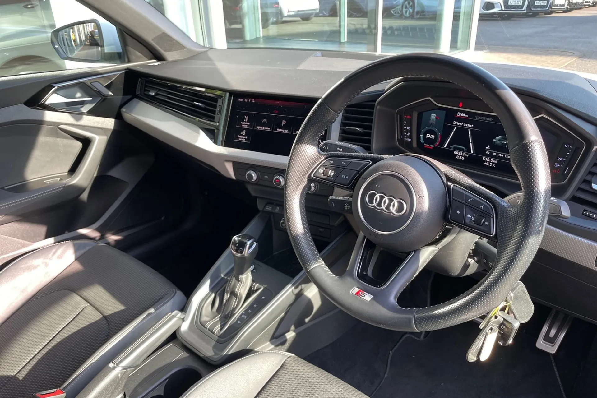 Audi A1 thumbnail image number 25