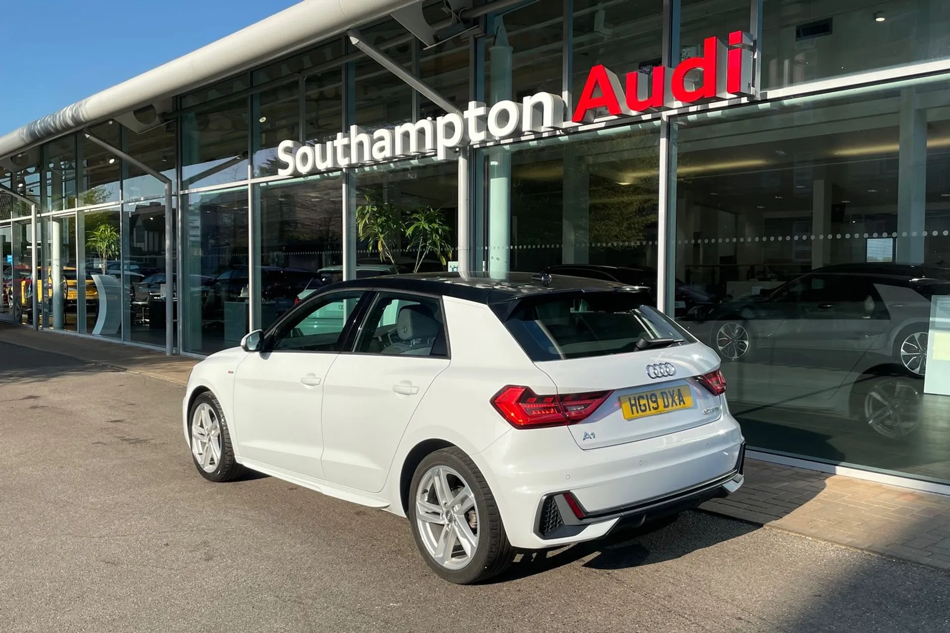 Audi A1 thumbnail image number 7
