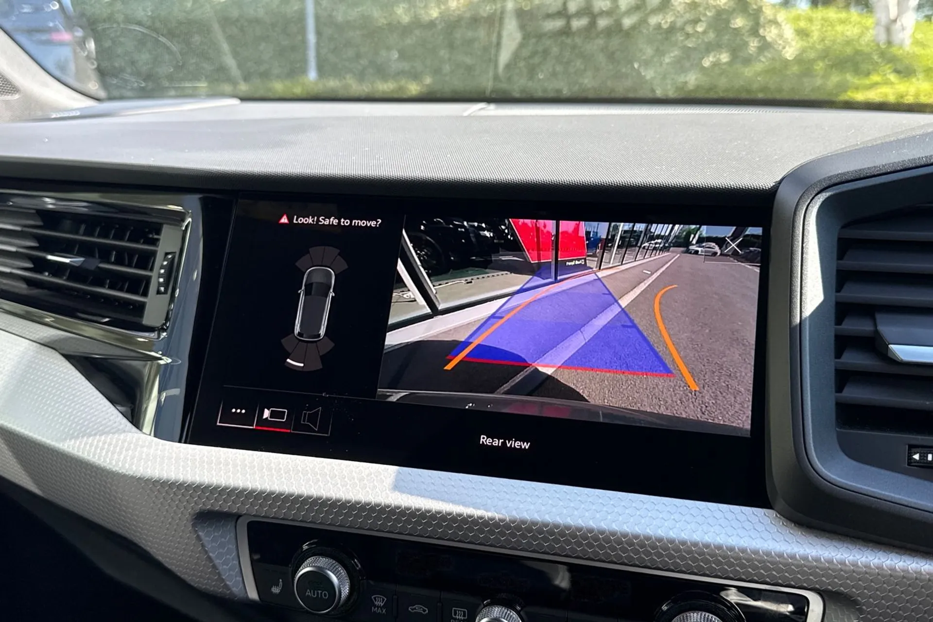 Audi A1 thumbnail image number 3