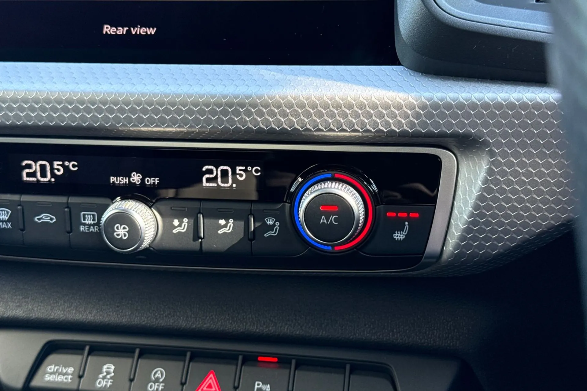 Audi A1 thumbnail image number 16