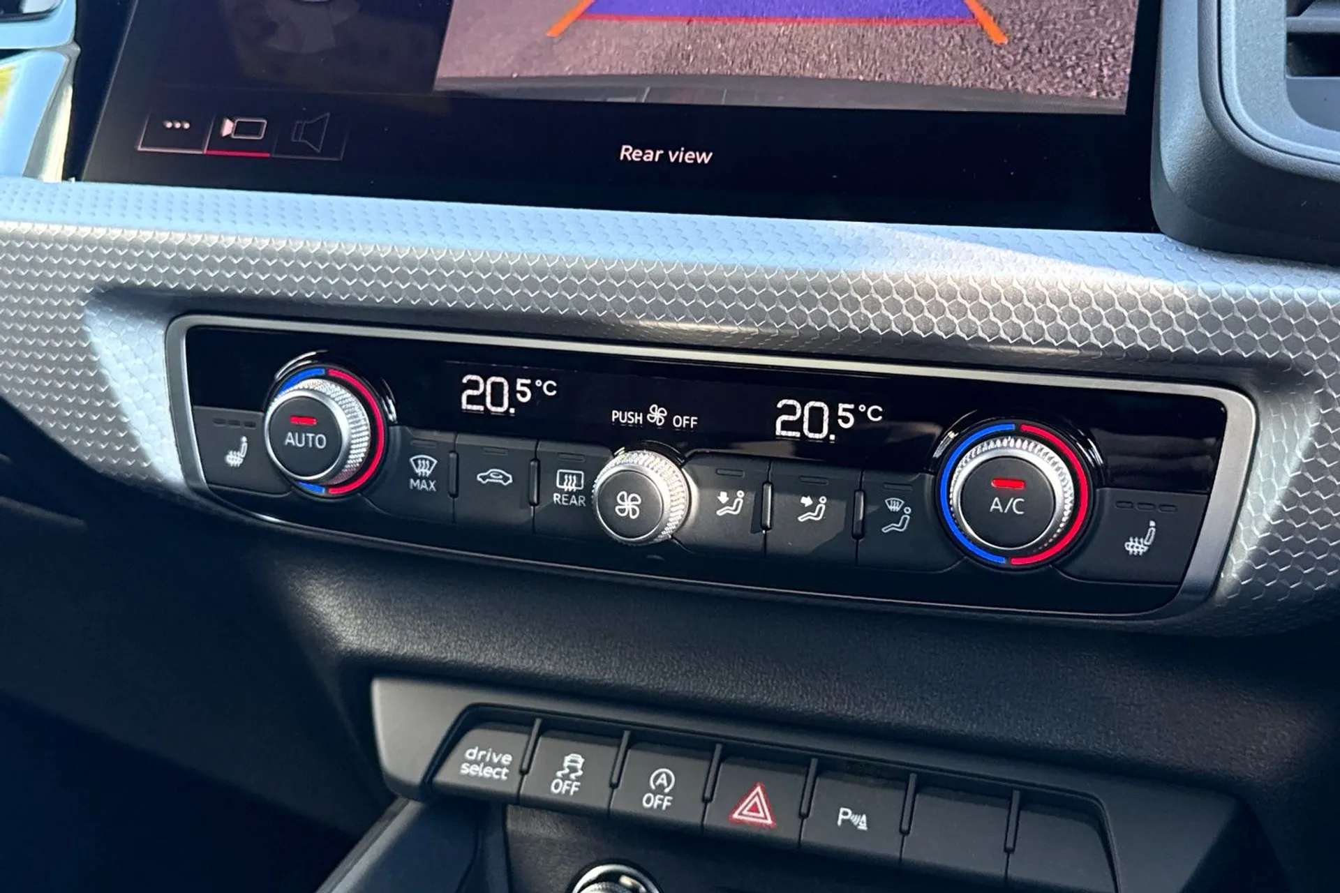 Audi A1 thumbnail image number 13