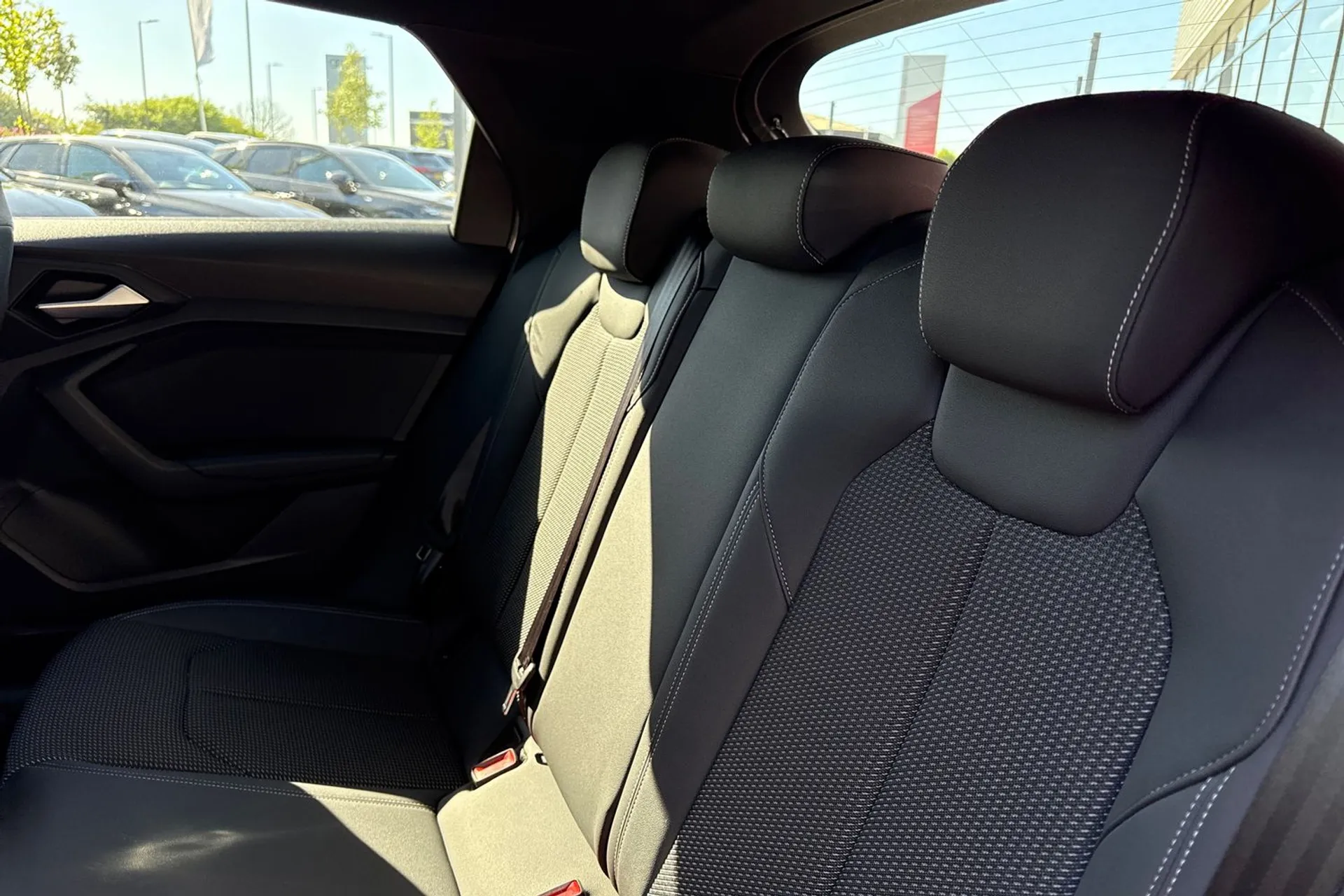 Audi A1 thumbnail image number 48