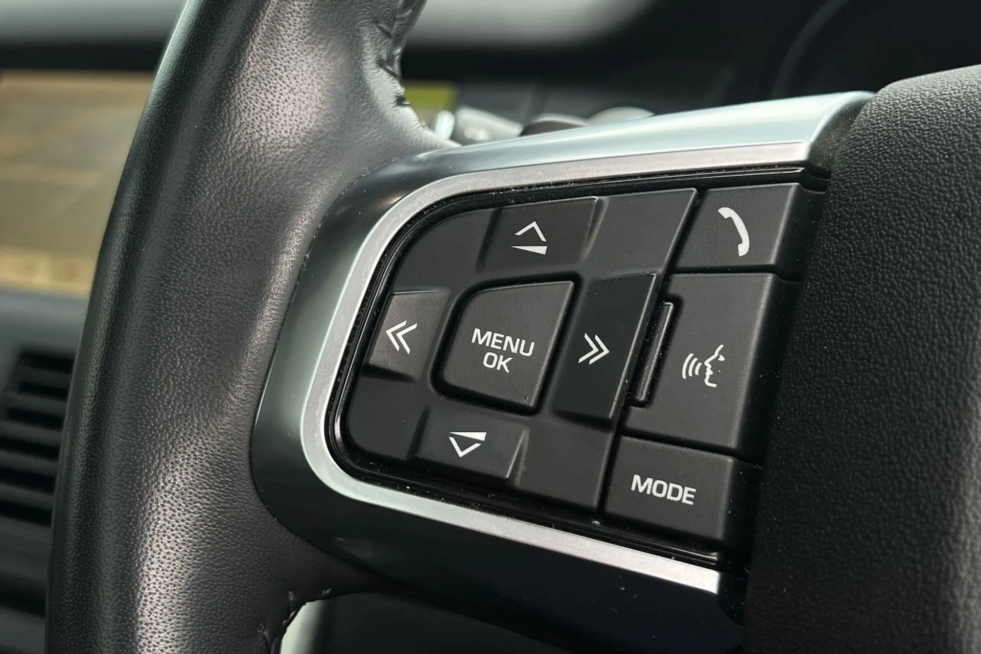 LAND ROVER DISCOVERY SPORT thumbnail image number 44