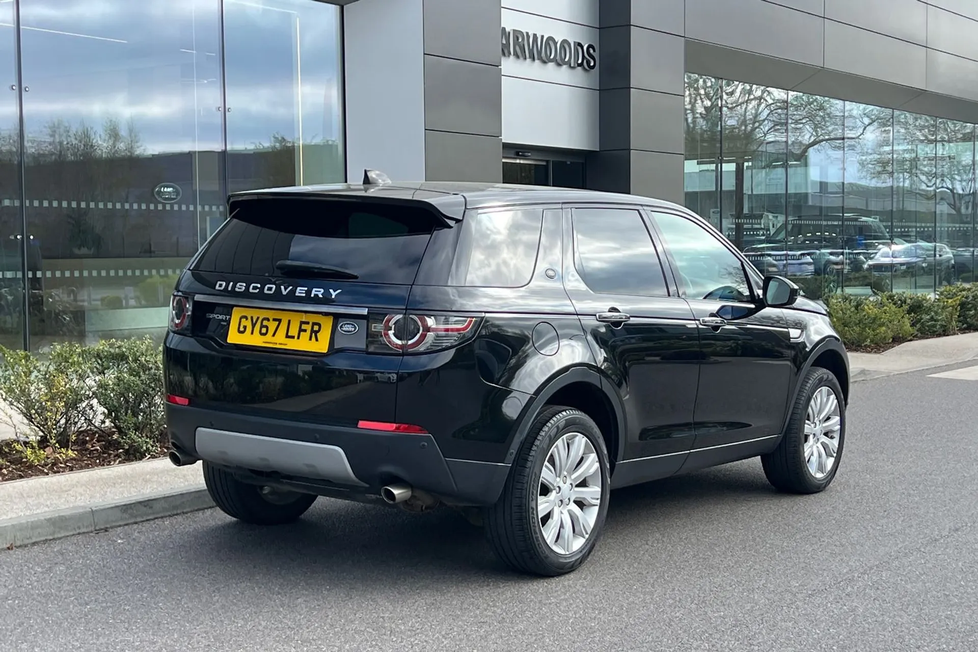LAND ROVER DISCOVERY SPORT thumbnail image number 9