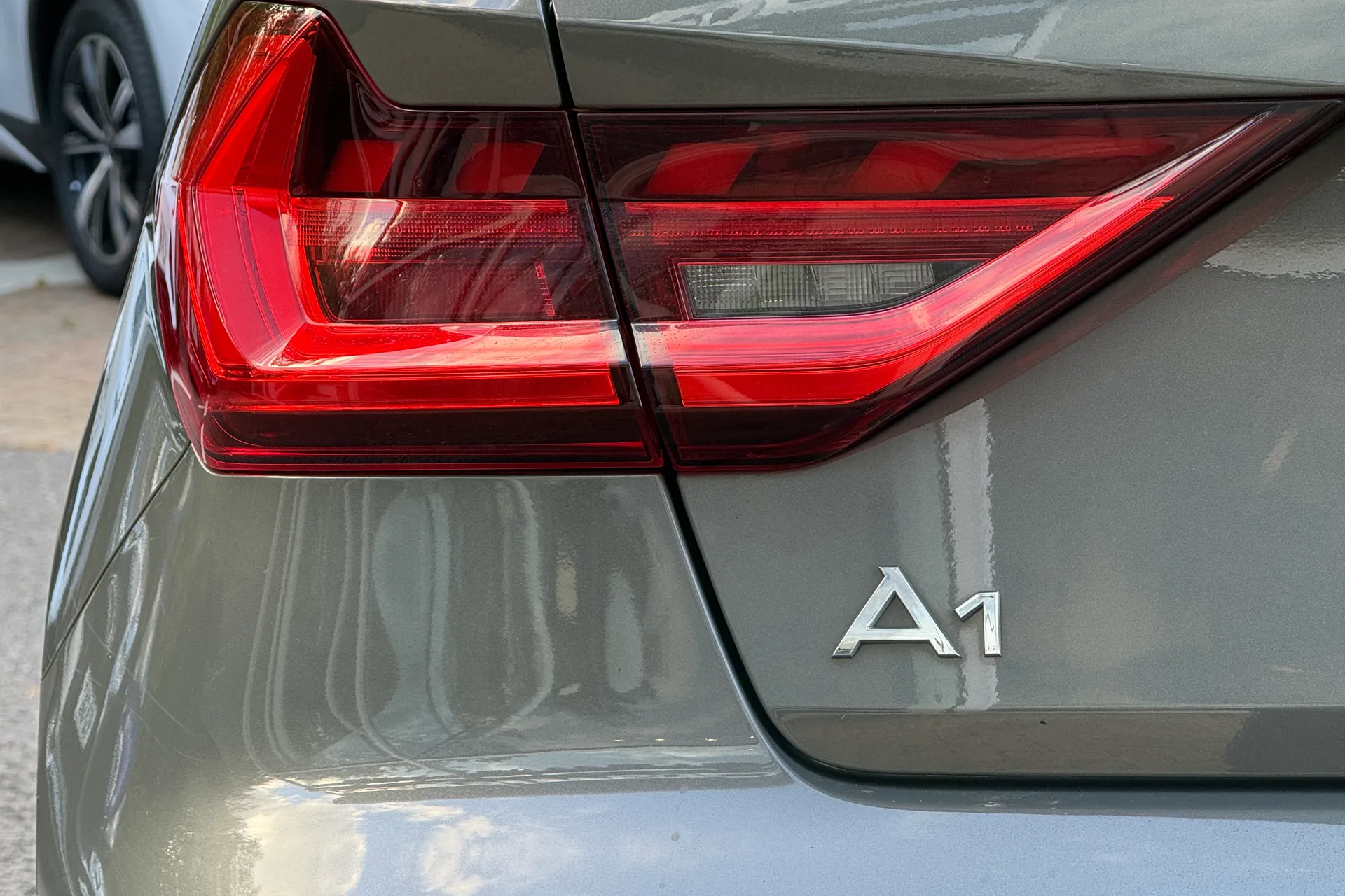 Audi A1 thumbnail image number 24