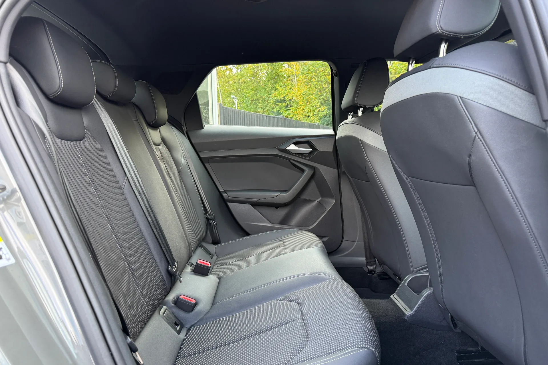 Audi A1 thumbnail image number 30