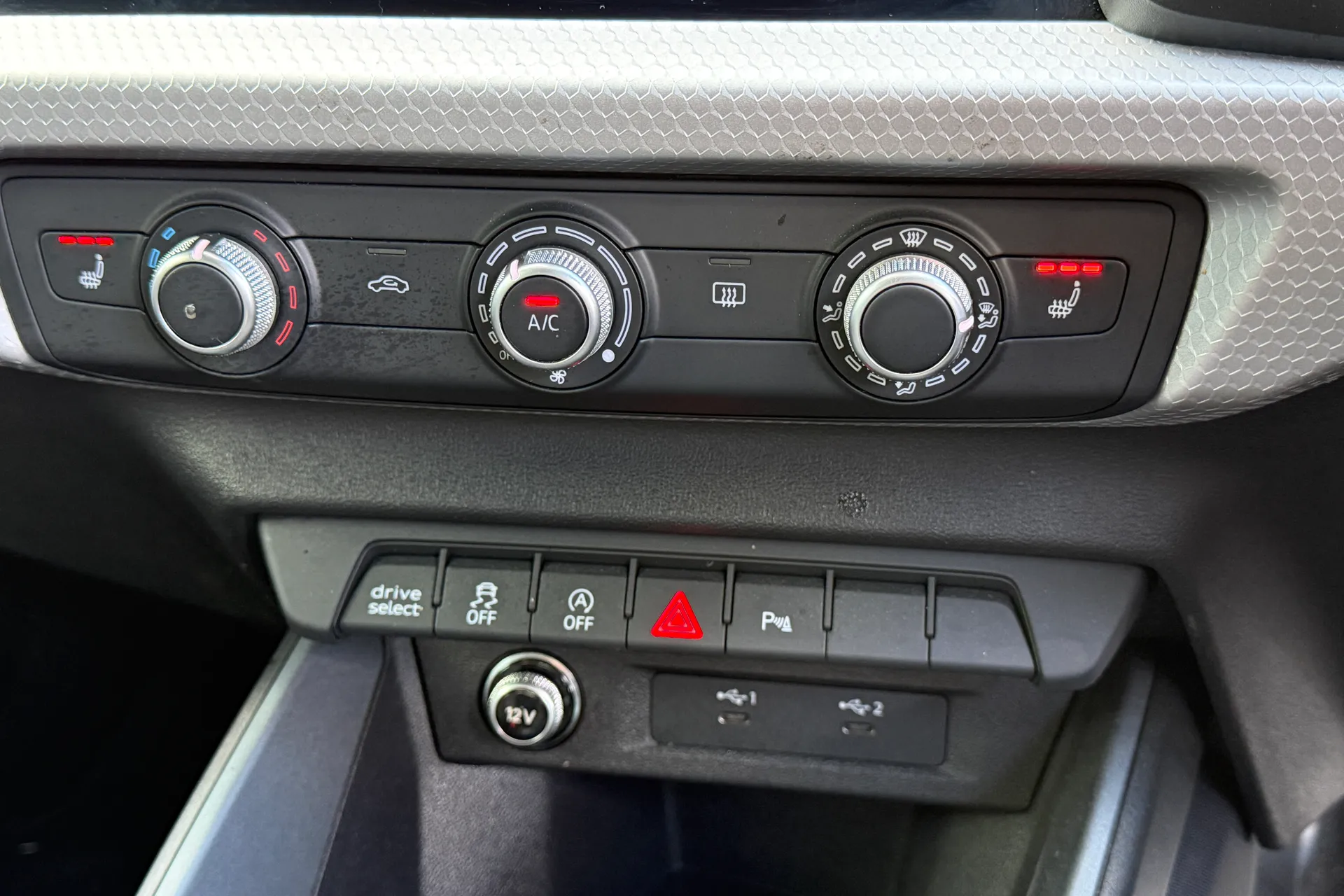 Audi A1 thumbnail image number 42