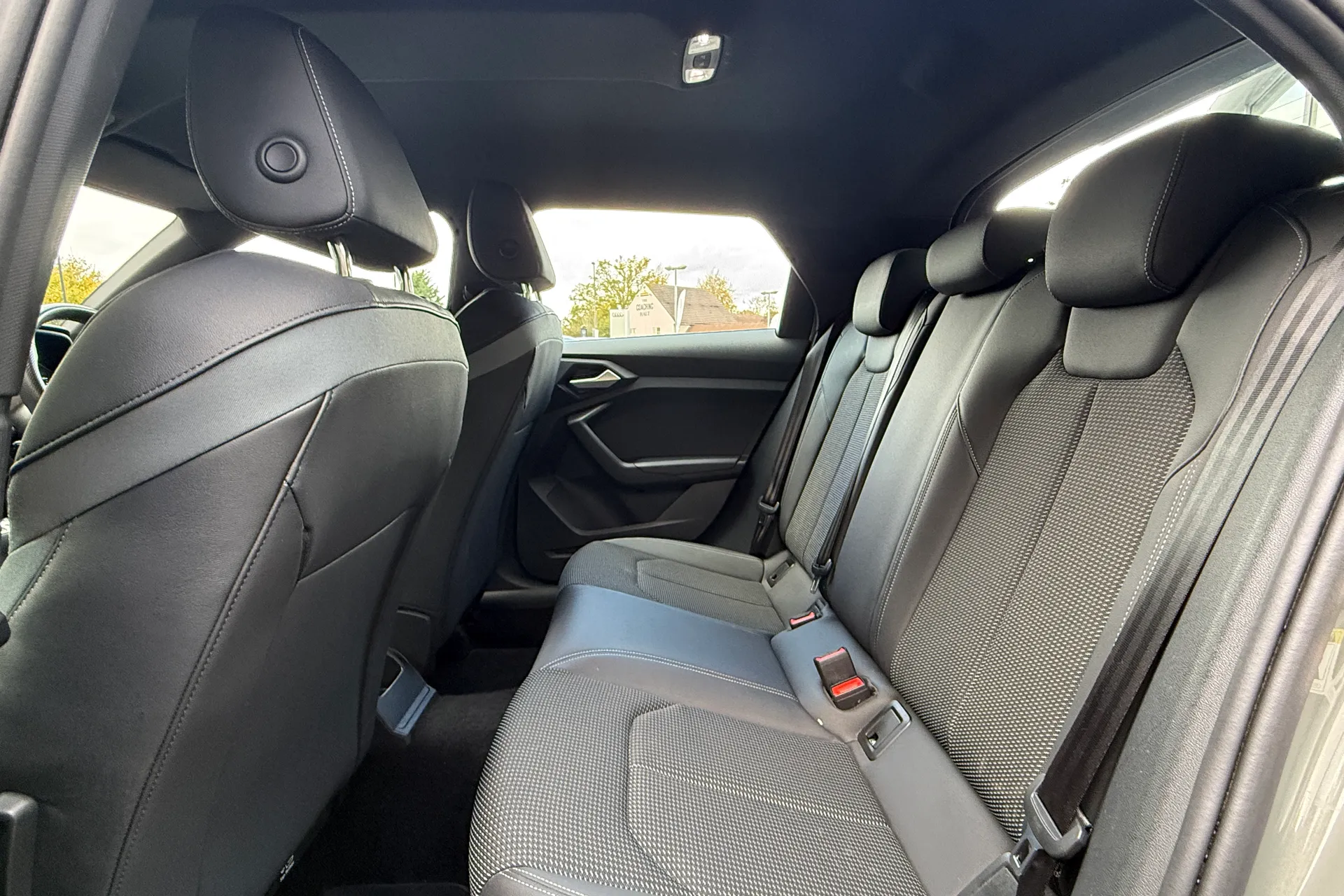 Audi A1 thumbnail image number 56