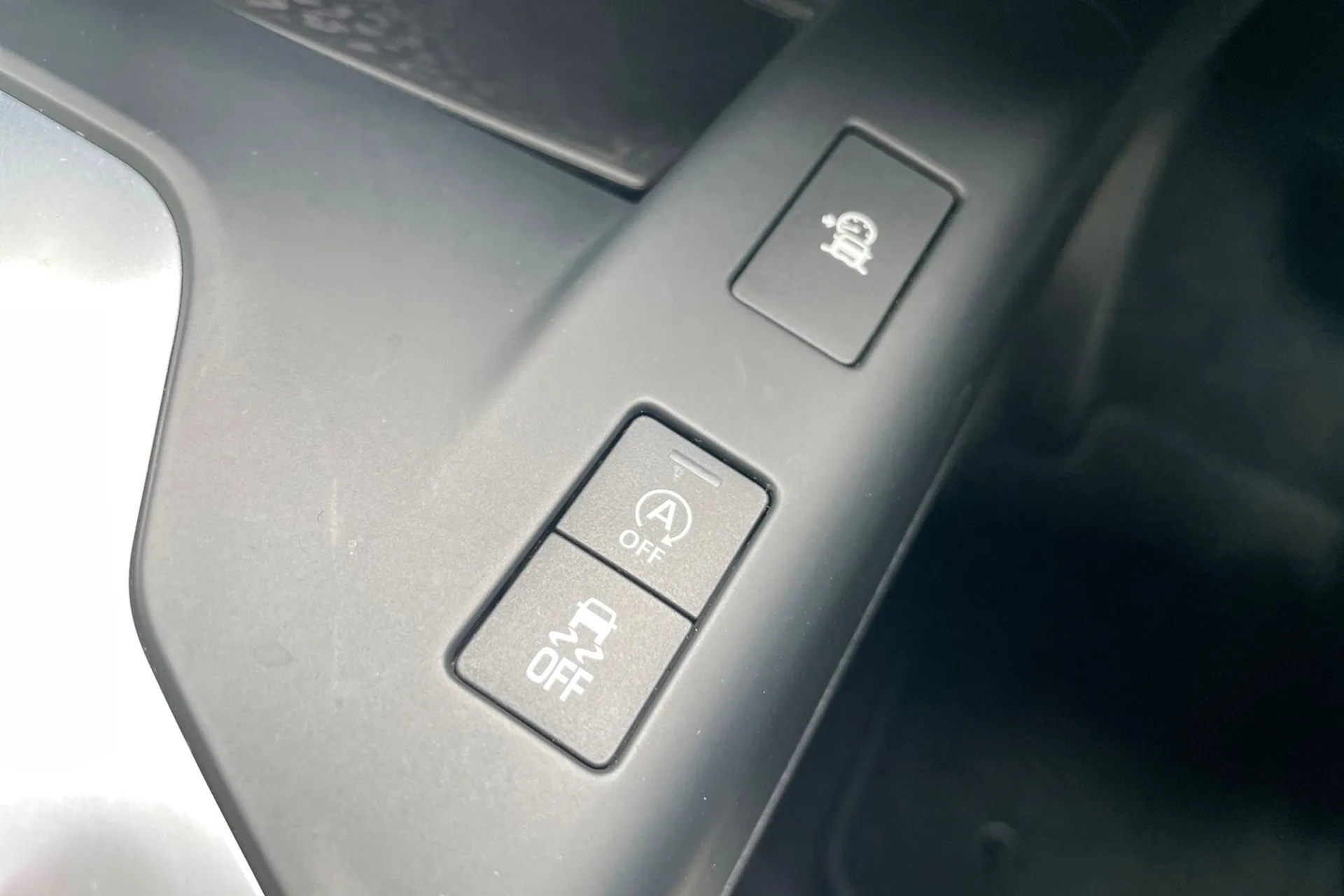 Jaguar E-PACE thumbnail image number 51