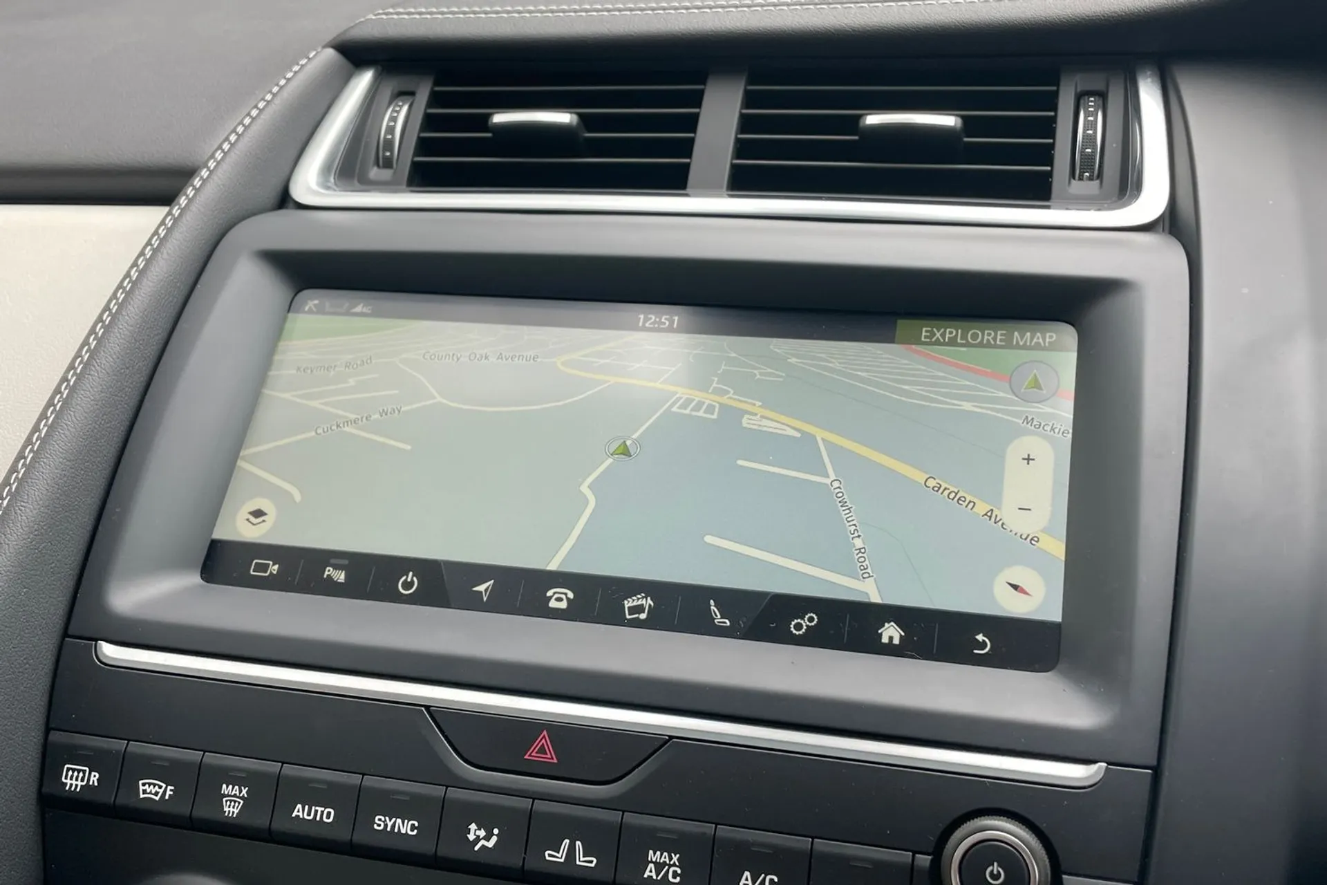 Jaguar E-PACE thumbnail image number 5