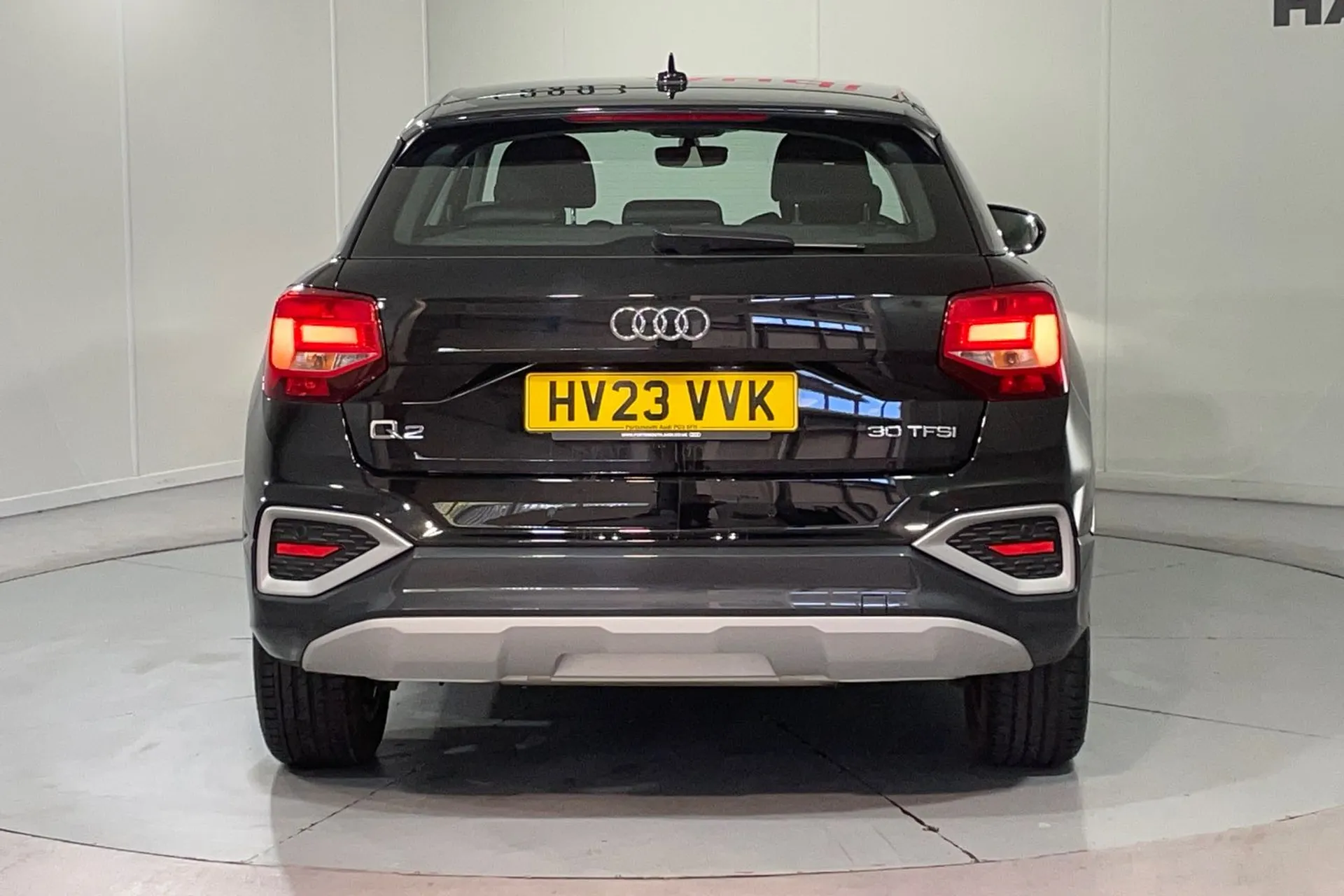 Audi Q2 thumbnail image number 8