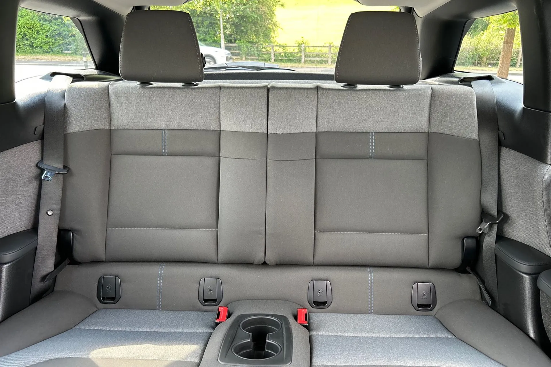 BMW I3 thumbnail image number 24