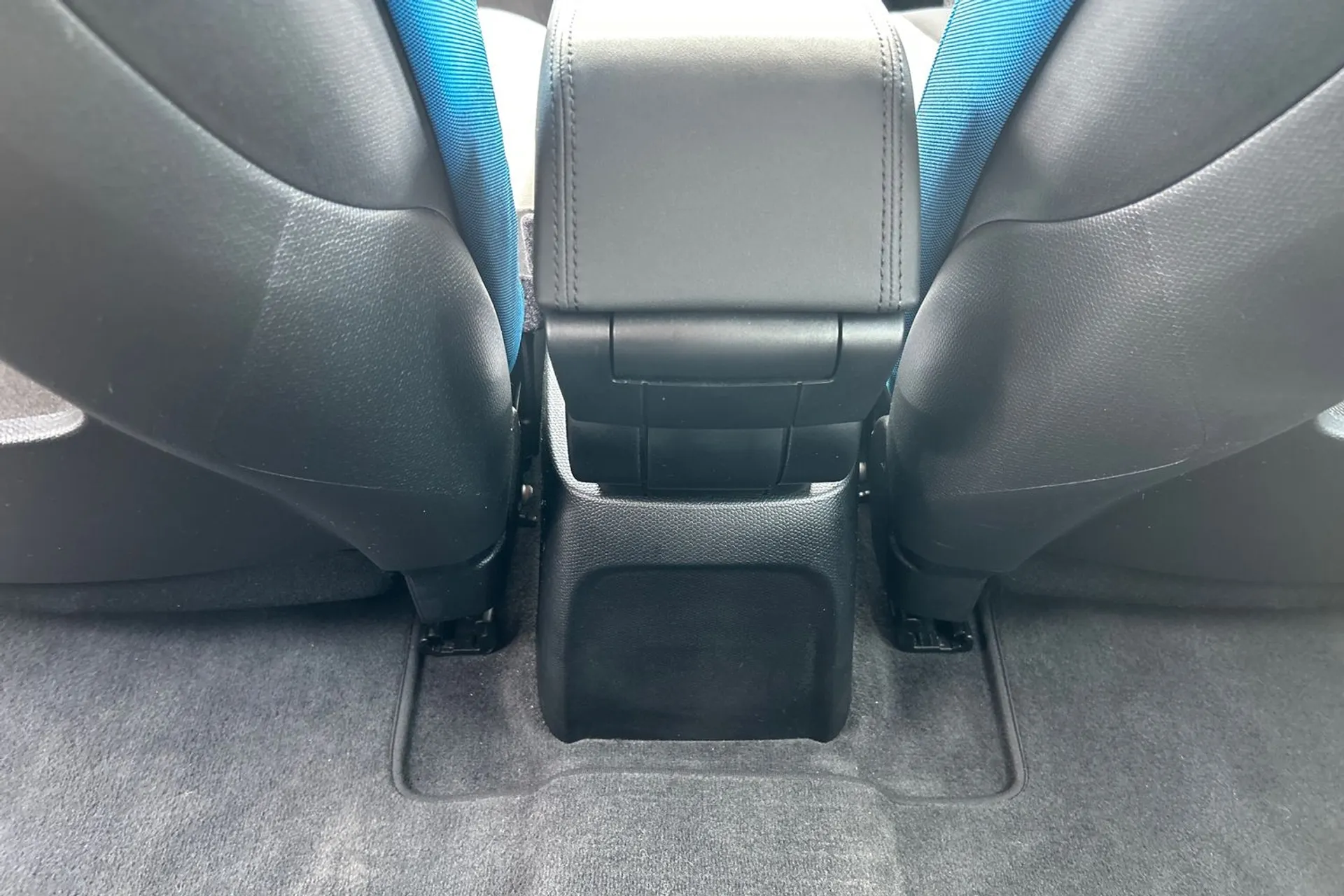 BMW I3 thumbnail image number 26