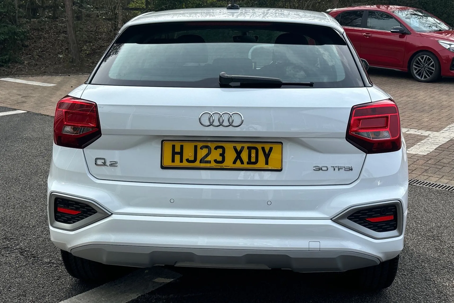 Audi Q2 thumbnail image number 7