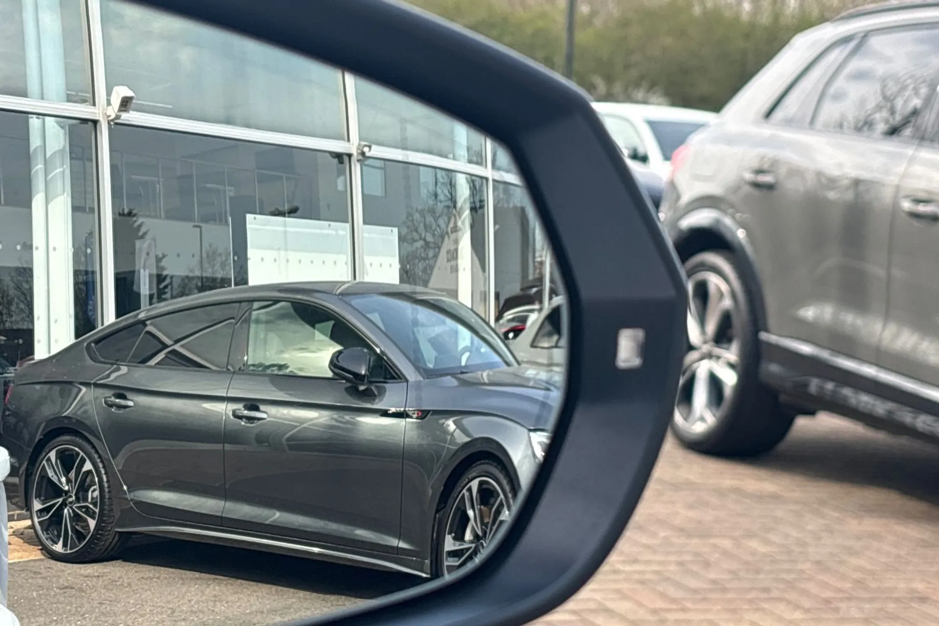 Audi Q2 thumbnail image number 46