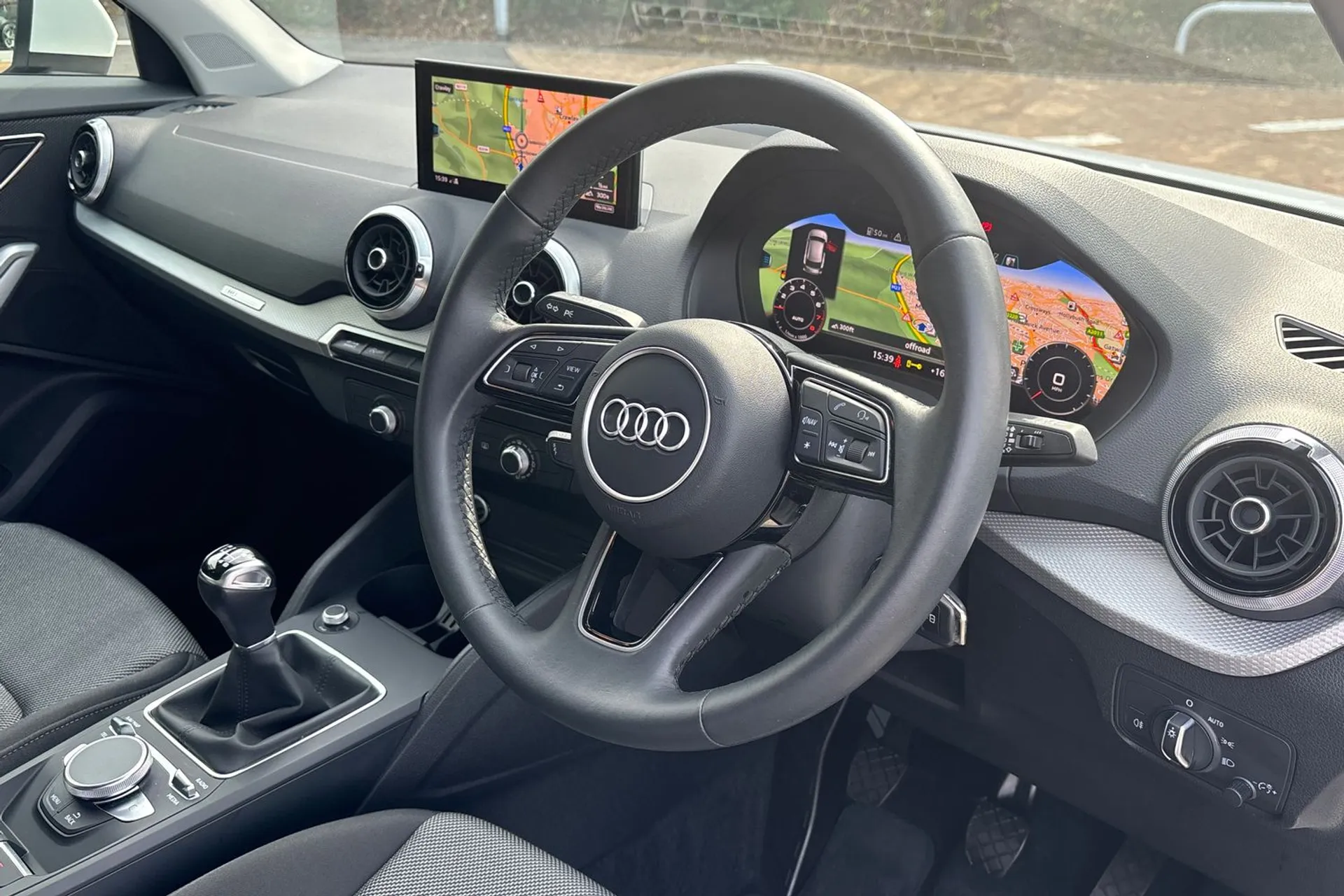 Audi Q2 thumbnail image number 25