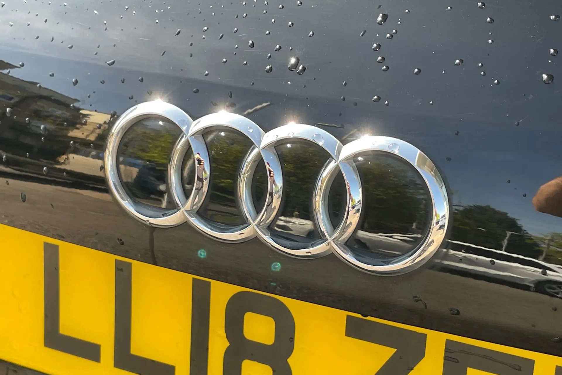 Audi Q3 thumbnail image number 49