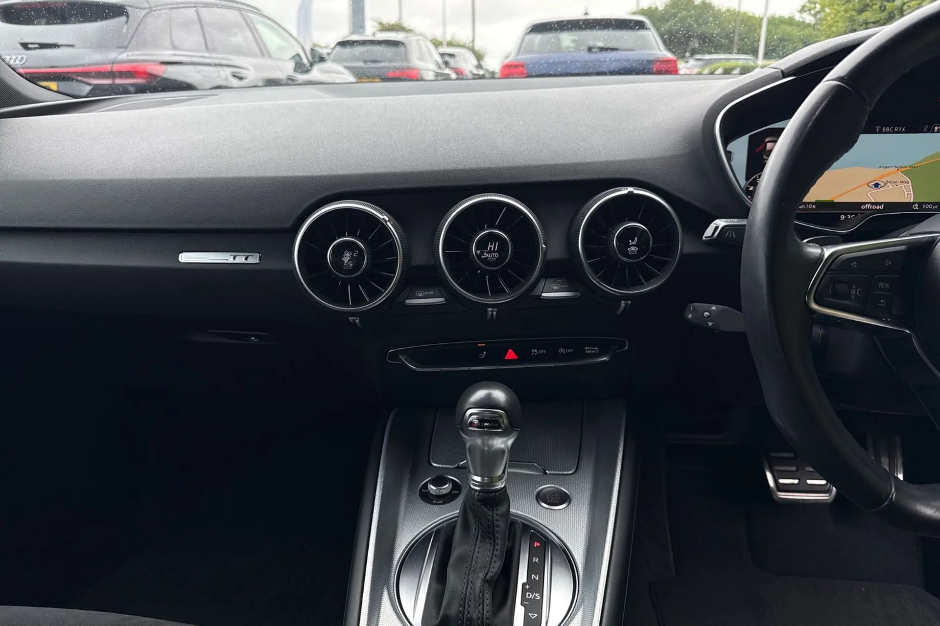 Audi TT thumbnail image number 37