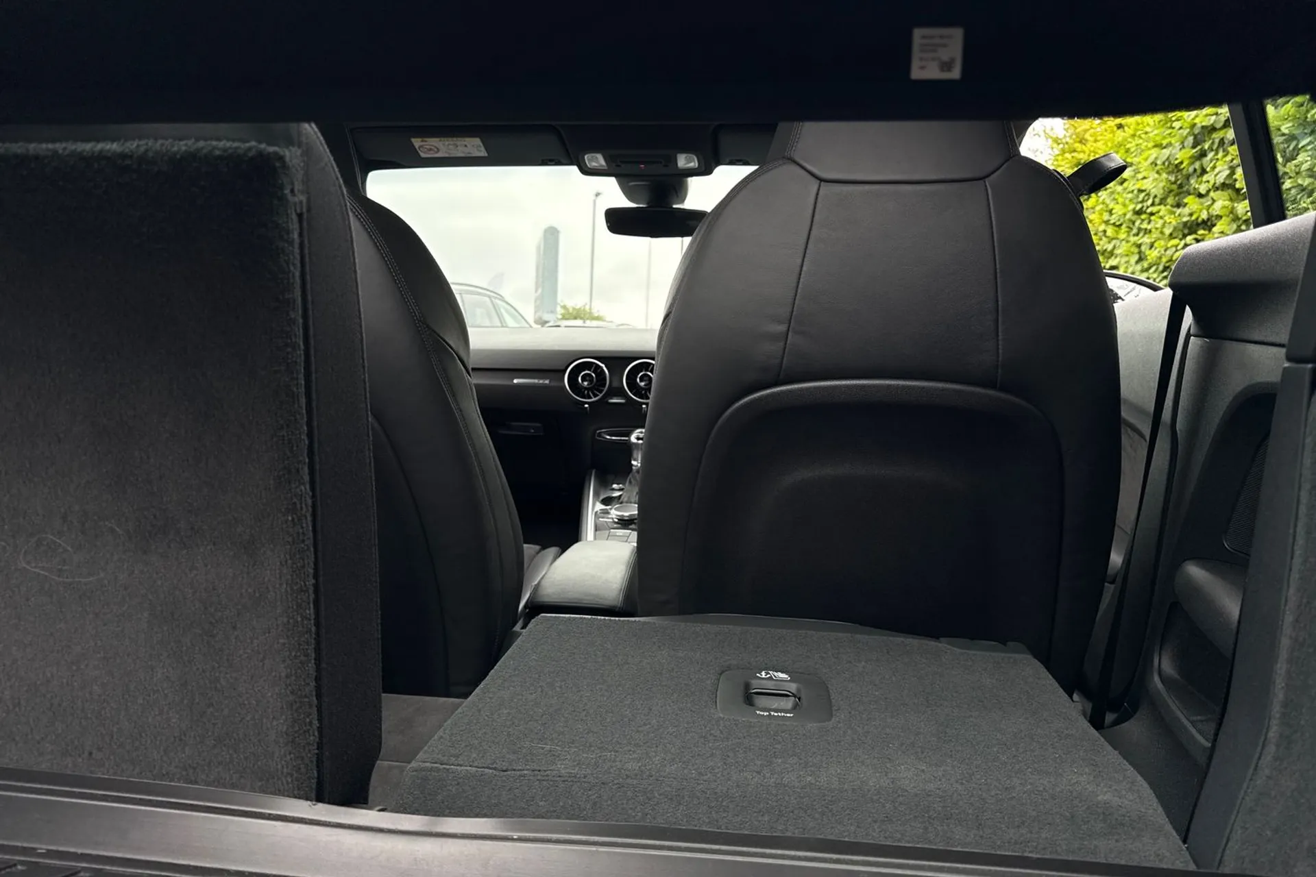 Audi TT thumbnail image number 20
