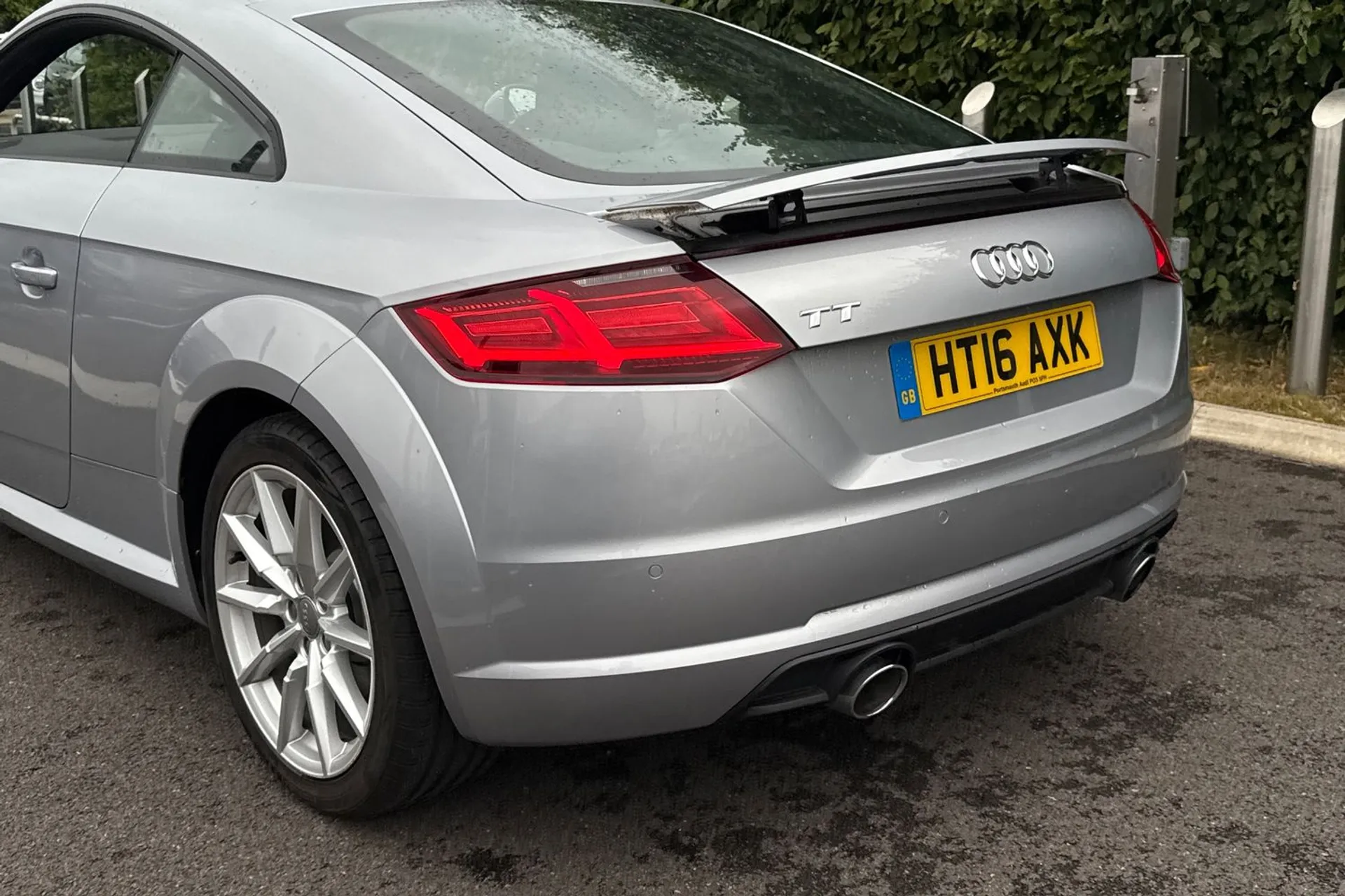 Audi TT thumbnail image number 16