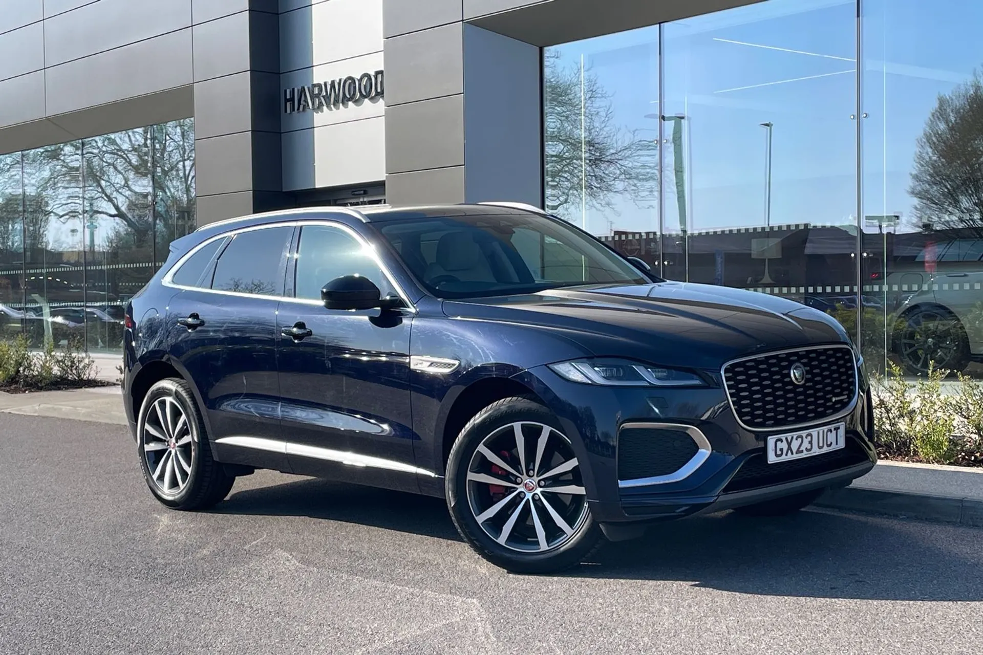 Jaguar F-PACE focused image