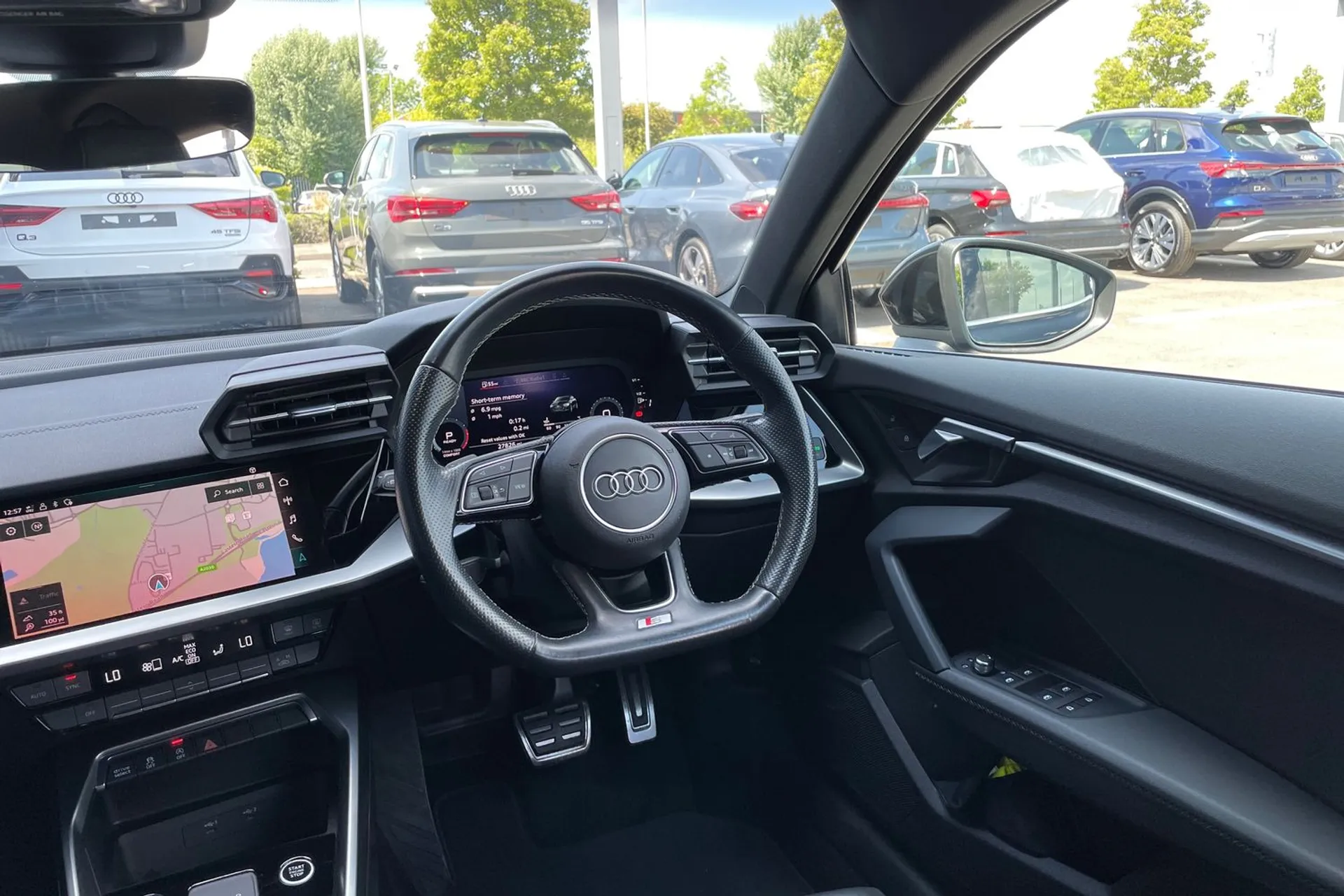 Audi A3 thumbnail image number 38